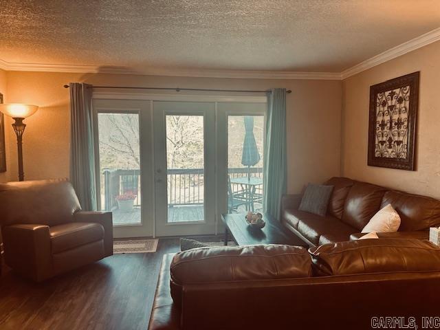 CHELSEA GLADE - Residential