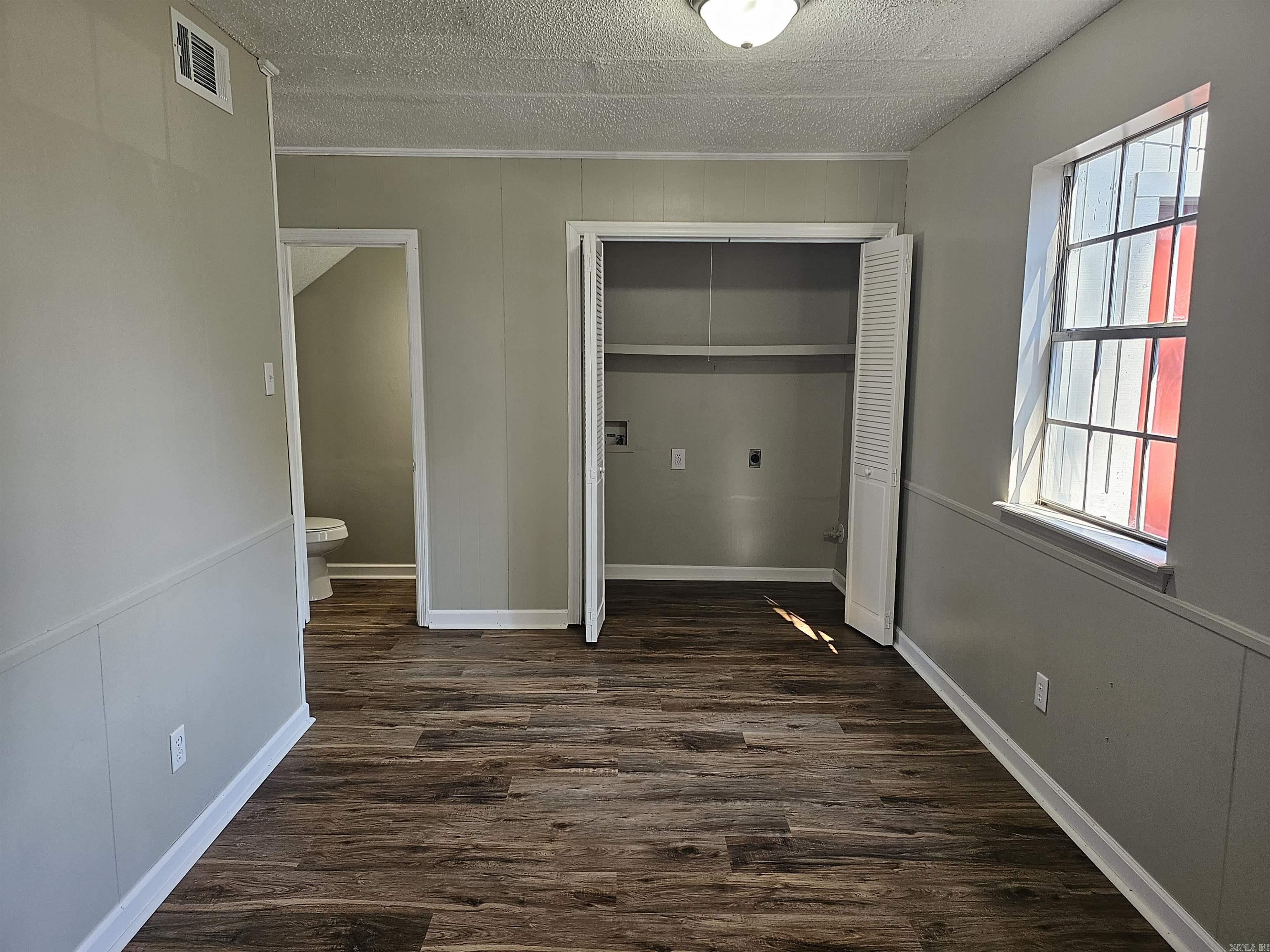 North Hills Manor #2 - Residential Income