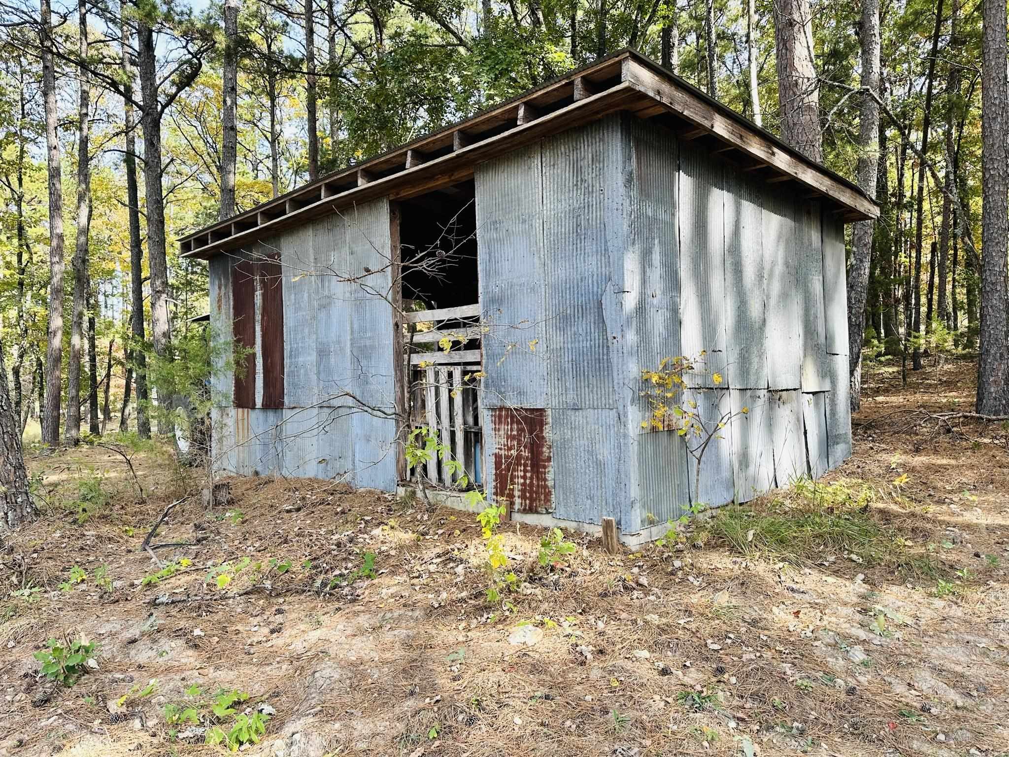 Metes & Bounds - Land