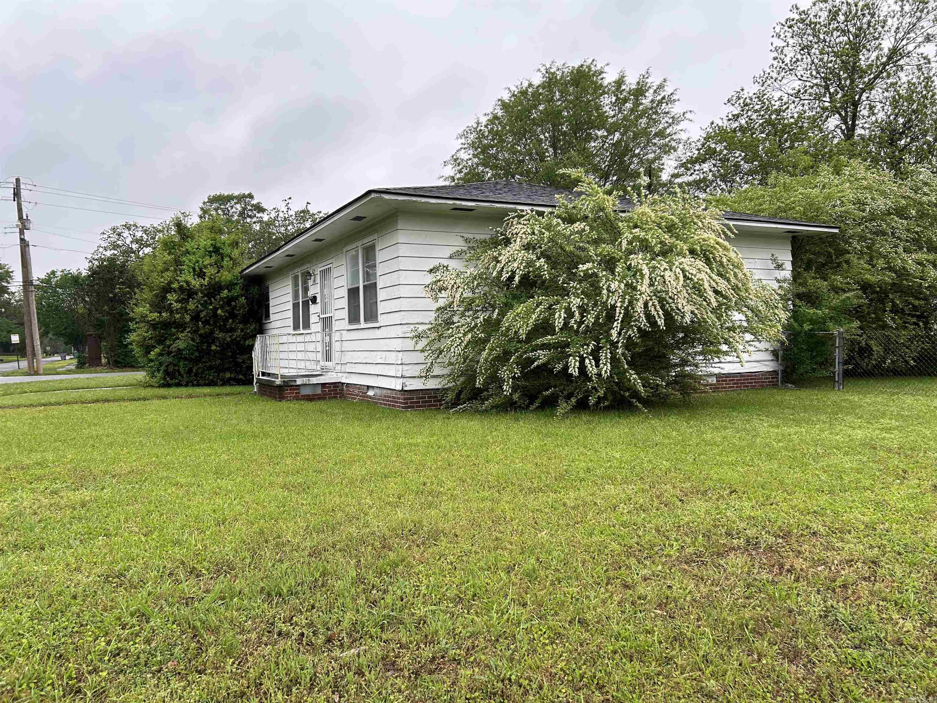 SPILLYARD DR J S ADD - Residential