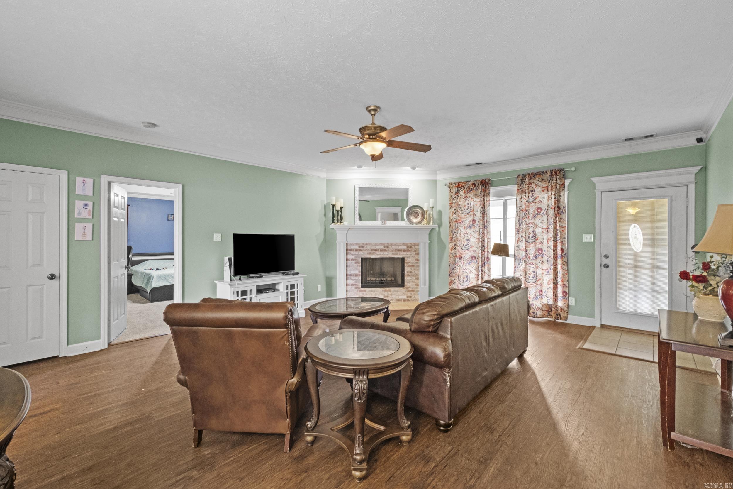 TURTLE CREEK - Residential