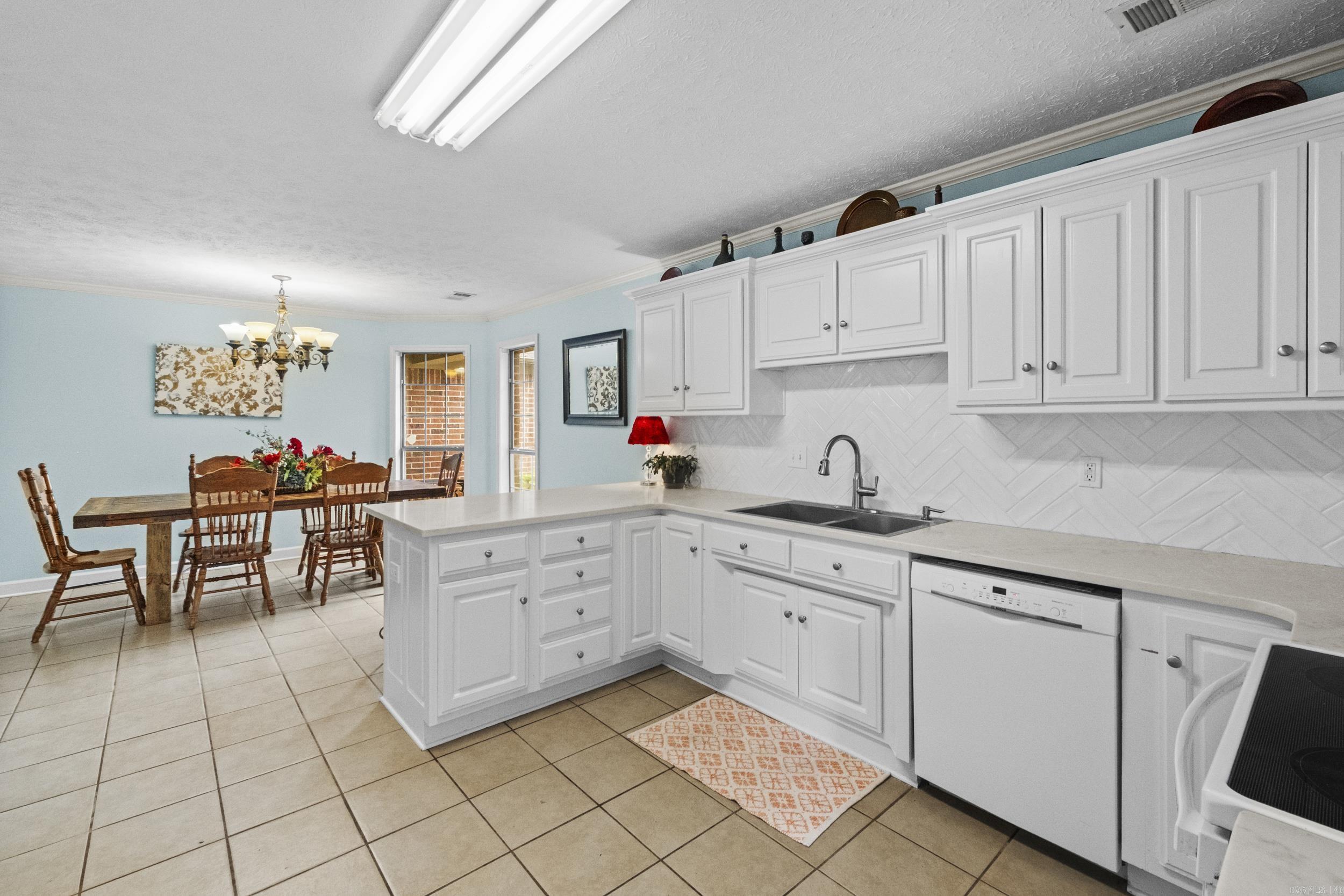 TURTLE CREEK - Residential