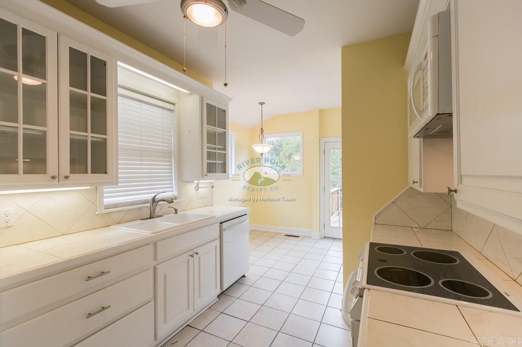 Hill Crest - Residential Lease