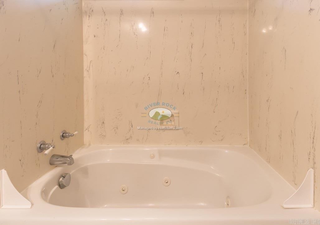 Hill Crest - Residential Lease