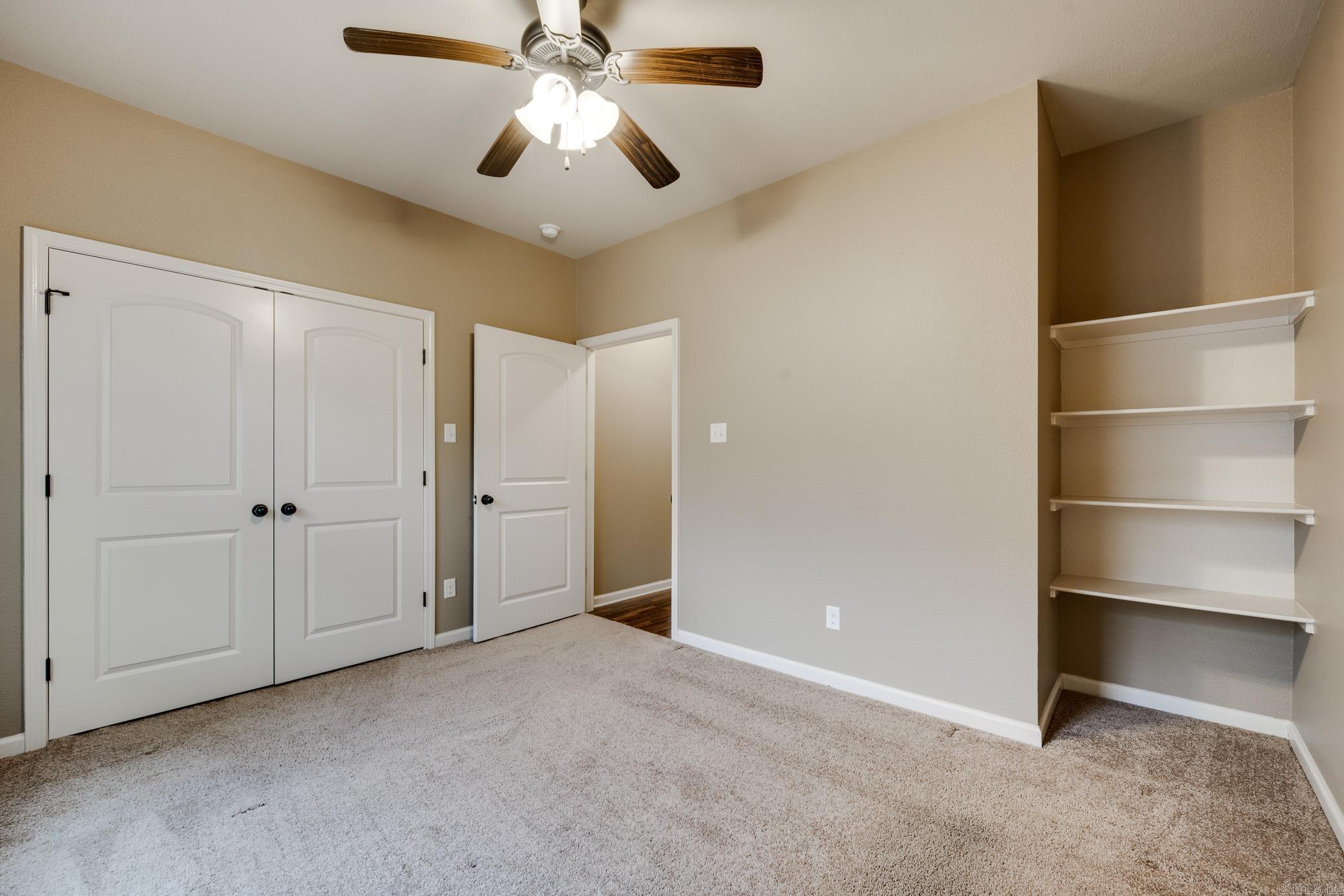 JONES & WORTHEN - Residential