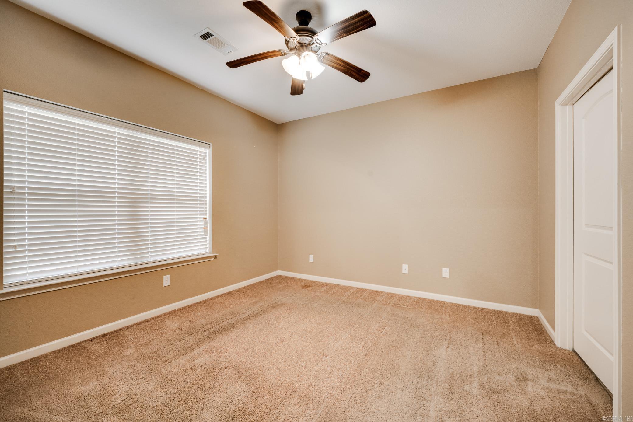 JONES & WORTHEN - Residential