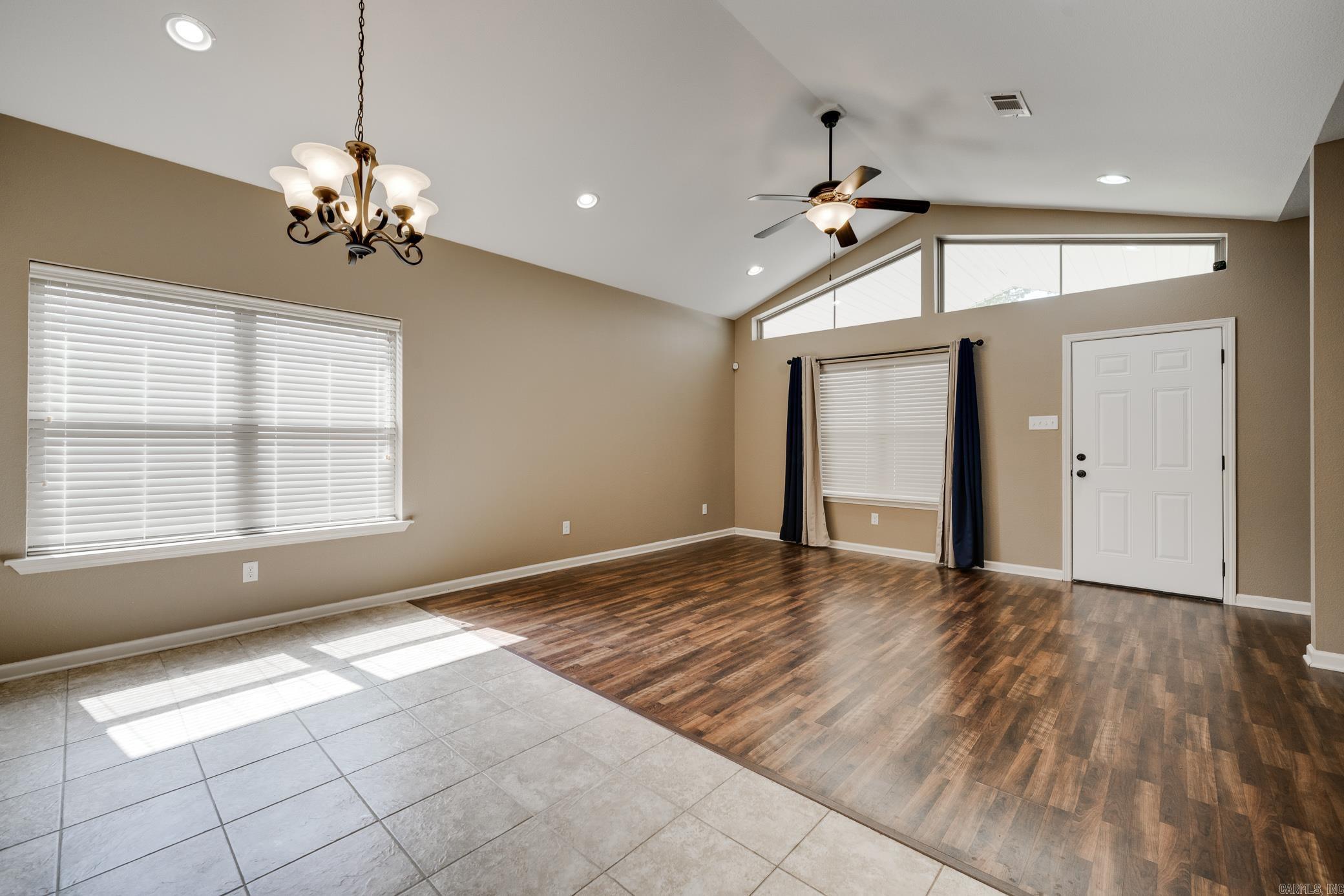 JONES & WORTHEN - Residential