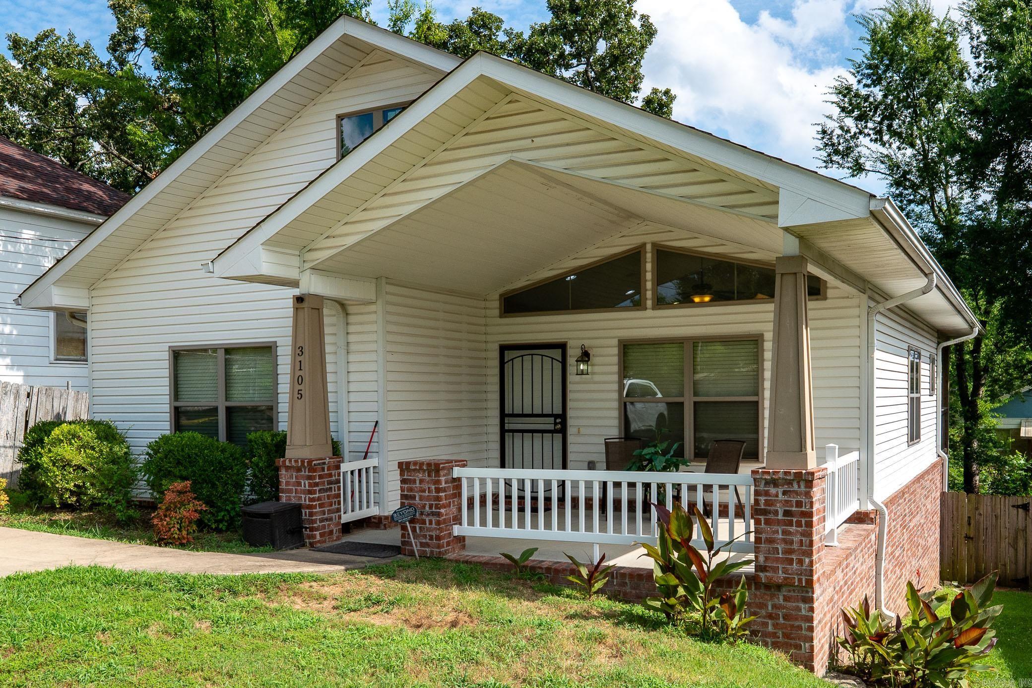 JONES & WORTHEN - Residential