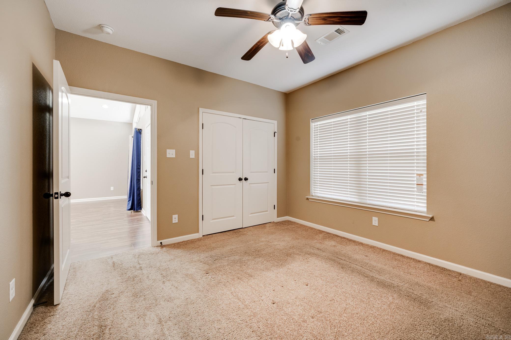 JONES & WORTHEN - Residential