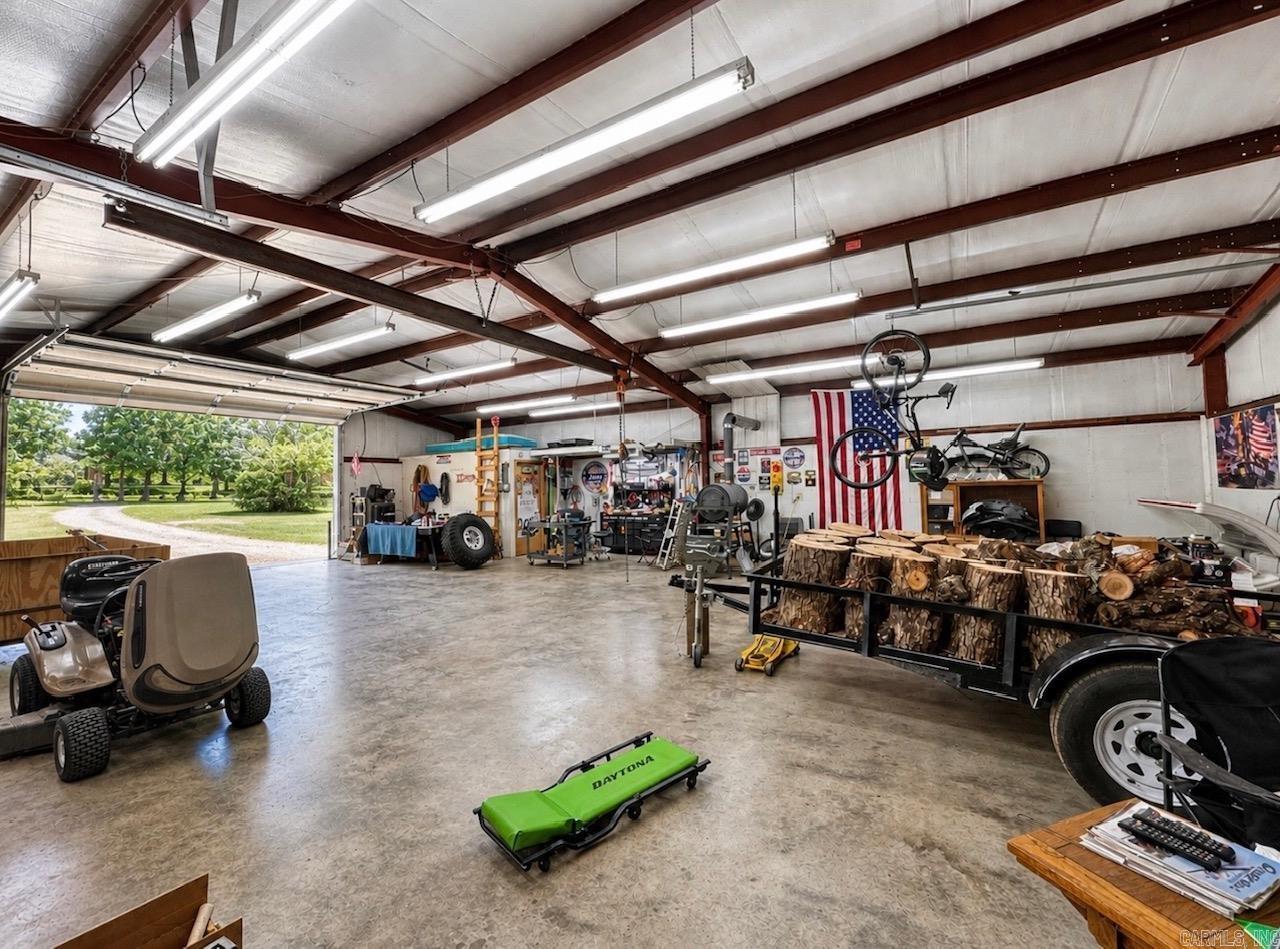 ARKANSAS HGTS - Residential
