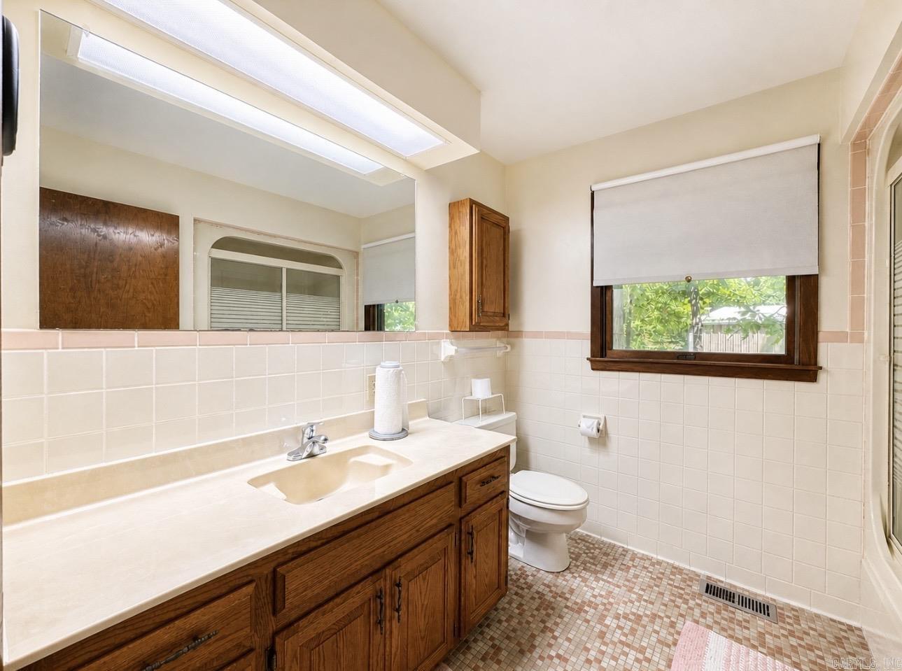 ARKANSAS HGTS - Residential