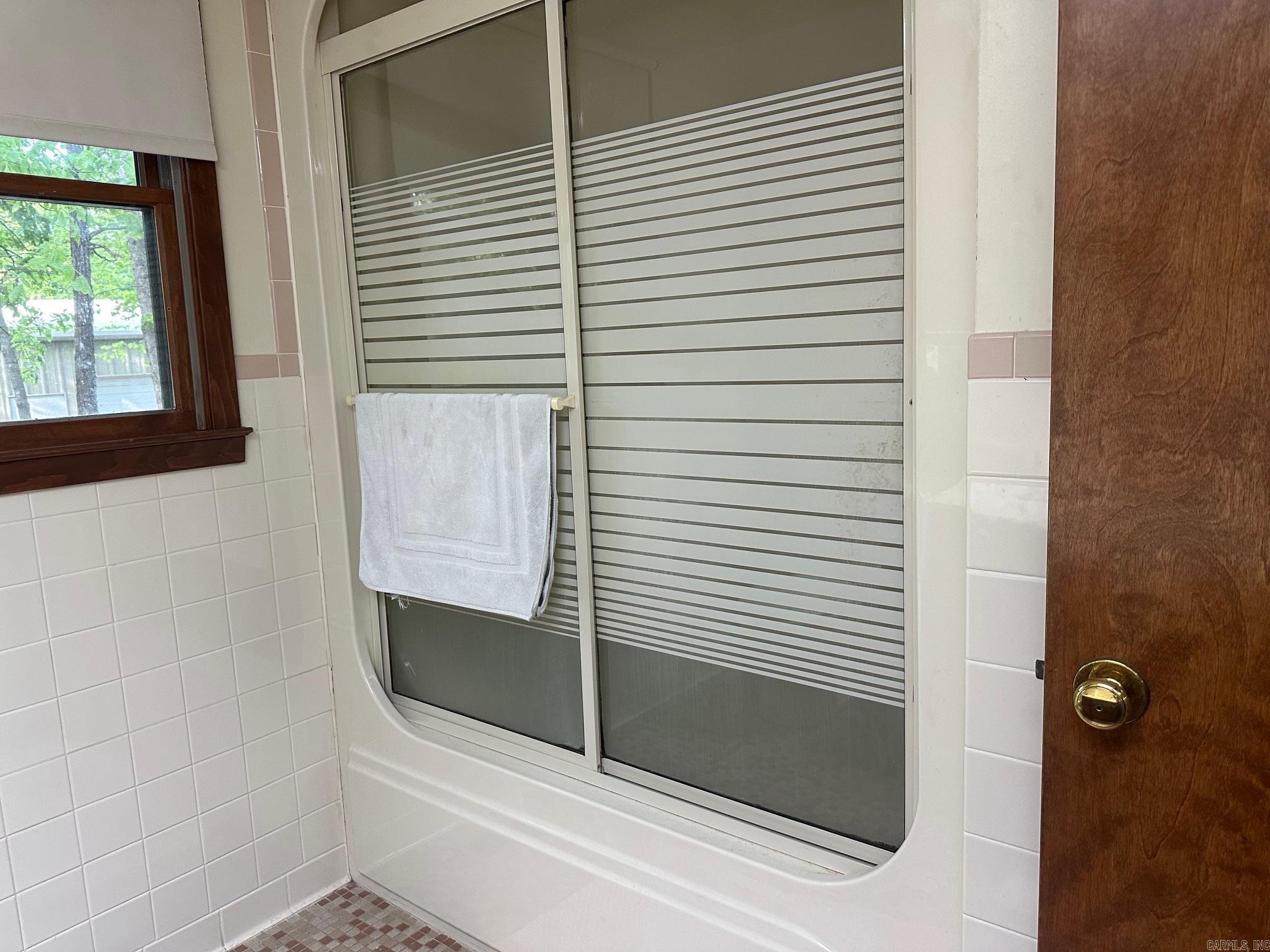 ARKANSAS HGTS - Residential