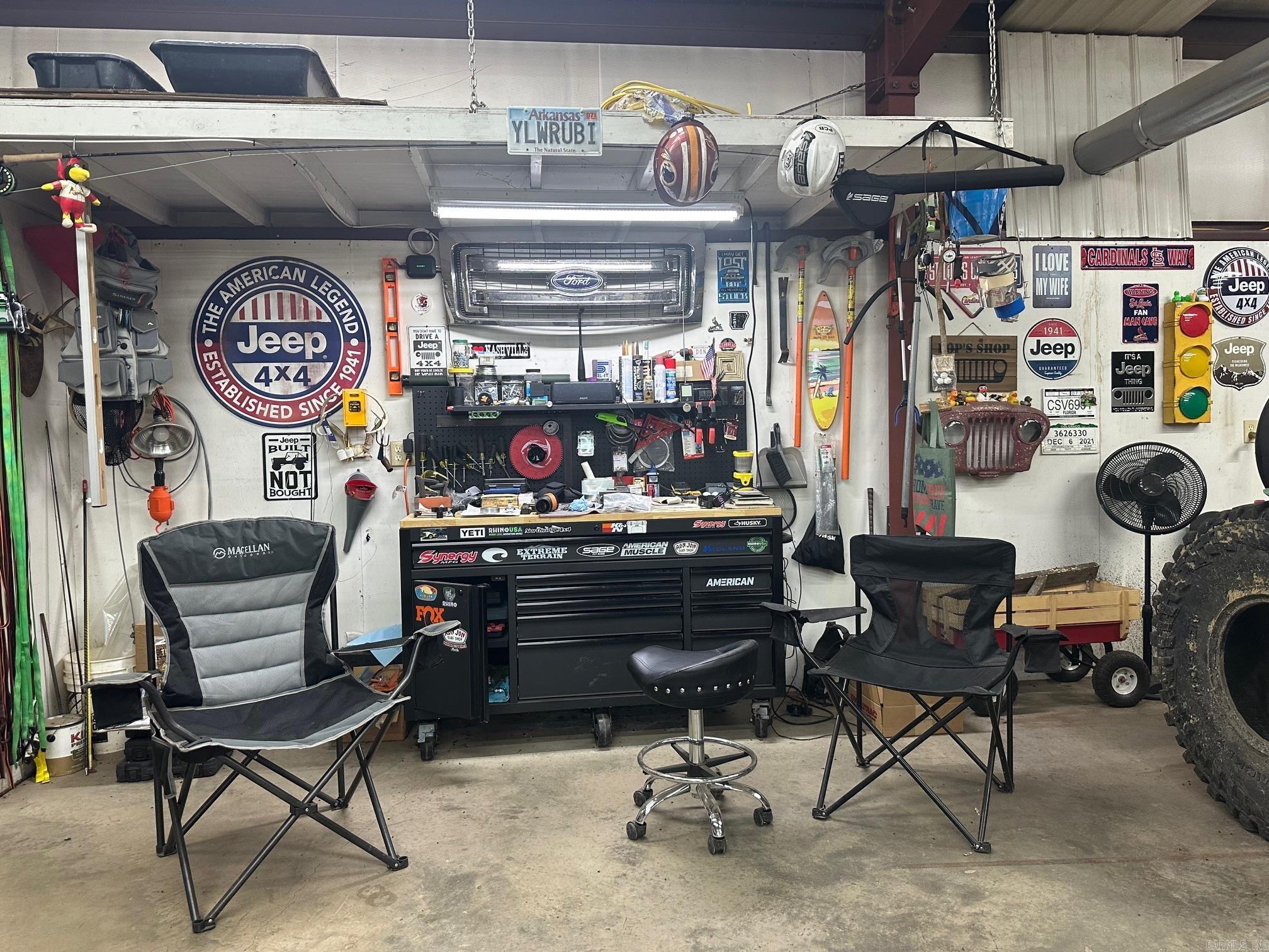 ARKANSAS HGTS - Residential