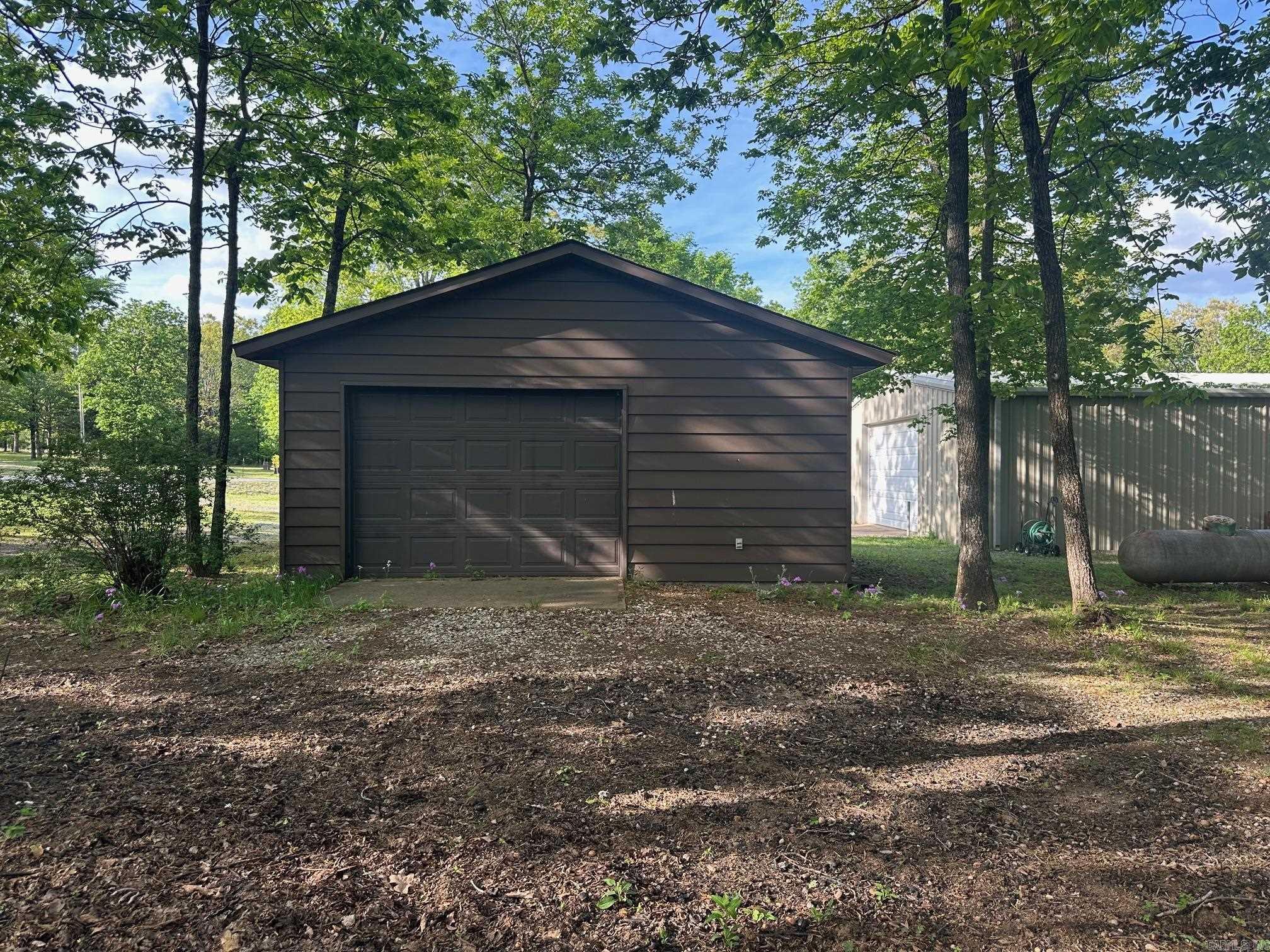 ARKANSAS HGTS - Residential