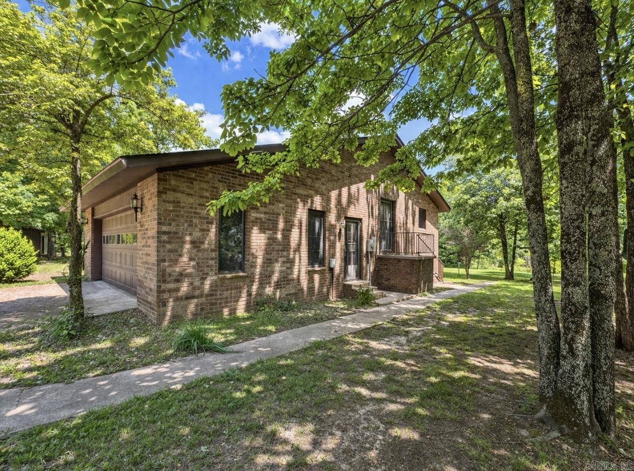 ARKANSAS HGTS - Residential