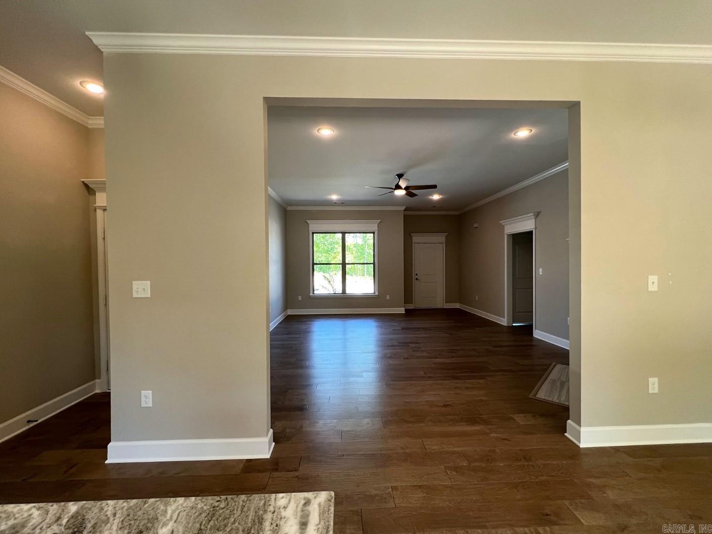 PINEWOOD ESTATES - Residential