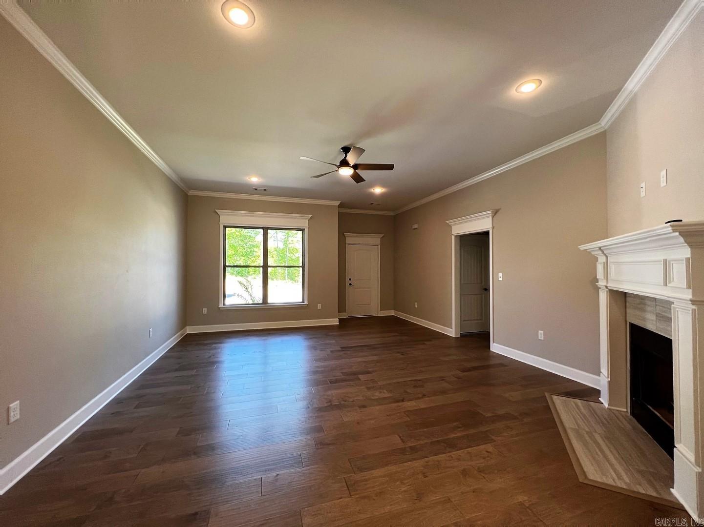 PINEWOOD ESTATES - Residential