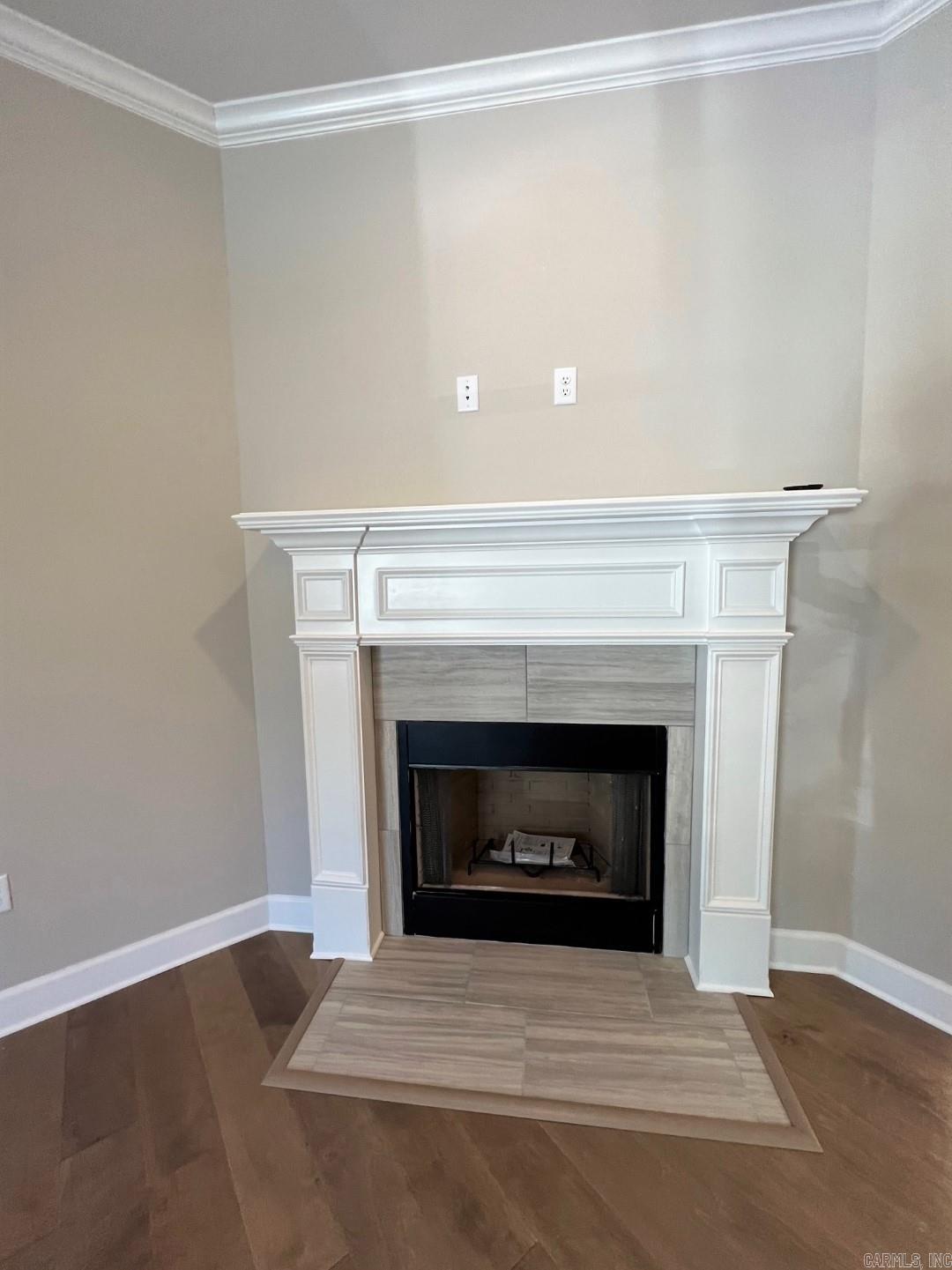 PINEWOOD ESTATES - Residential