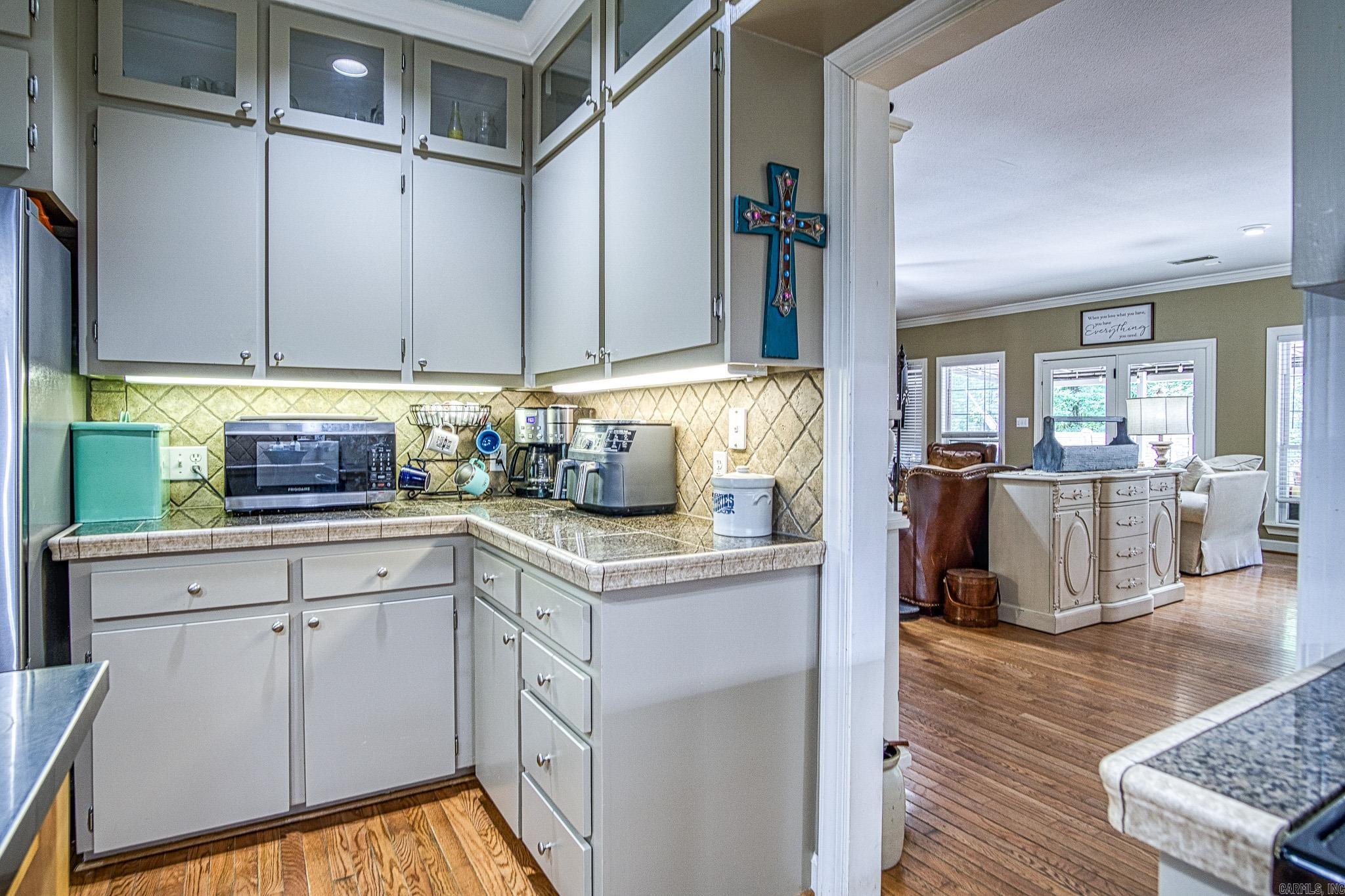 KENTUCKY FOOTHILLS - Residential