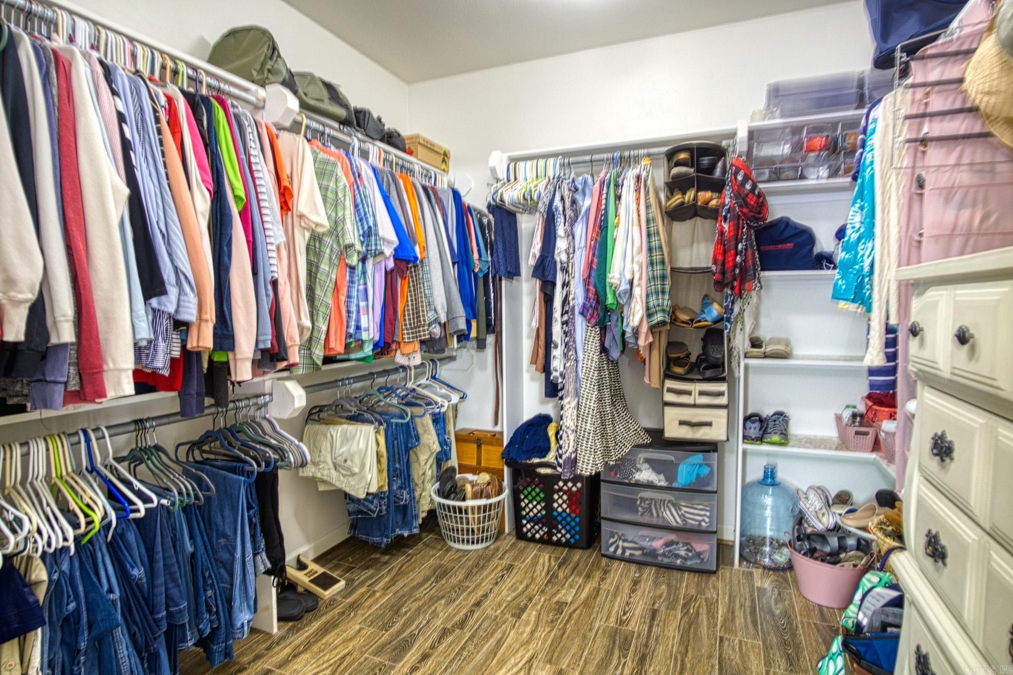 KENTUCKY FOOTHILLS - Residential