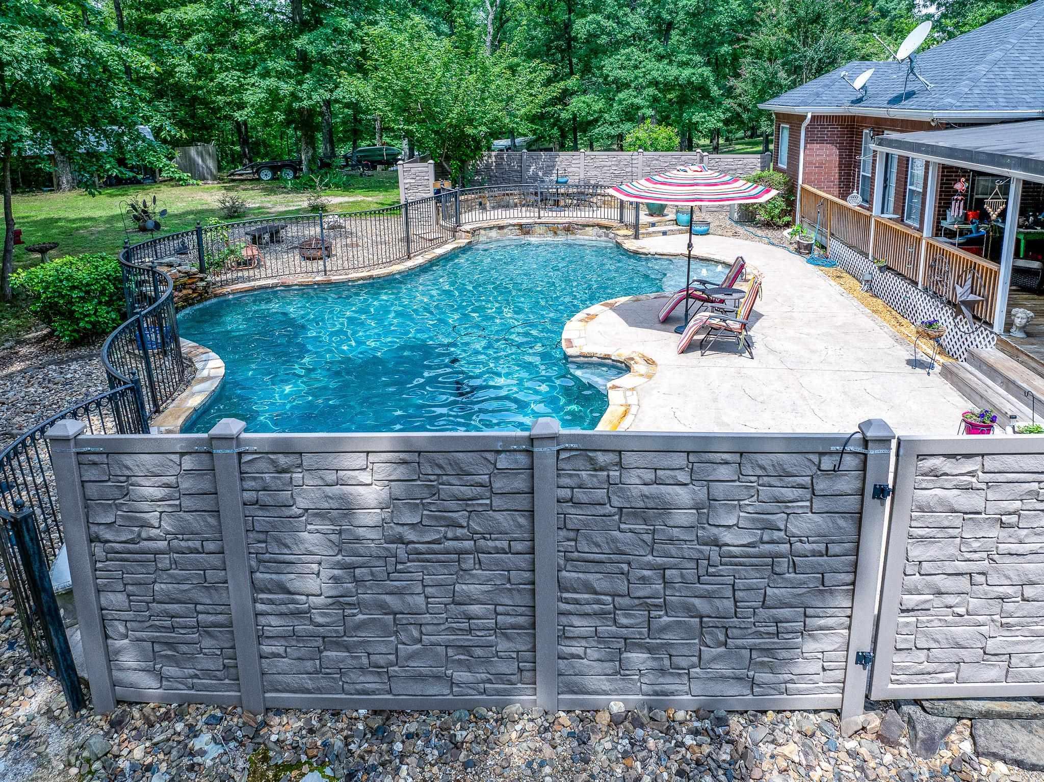 KENTUCKY FOOTHILLS - Residential