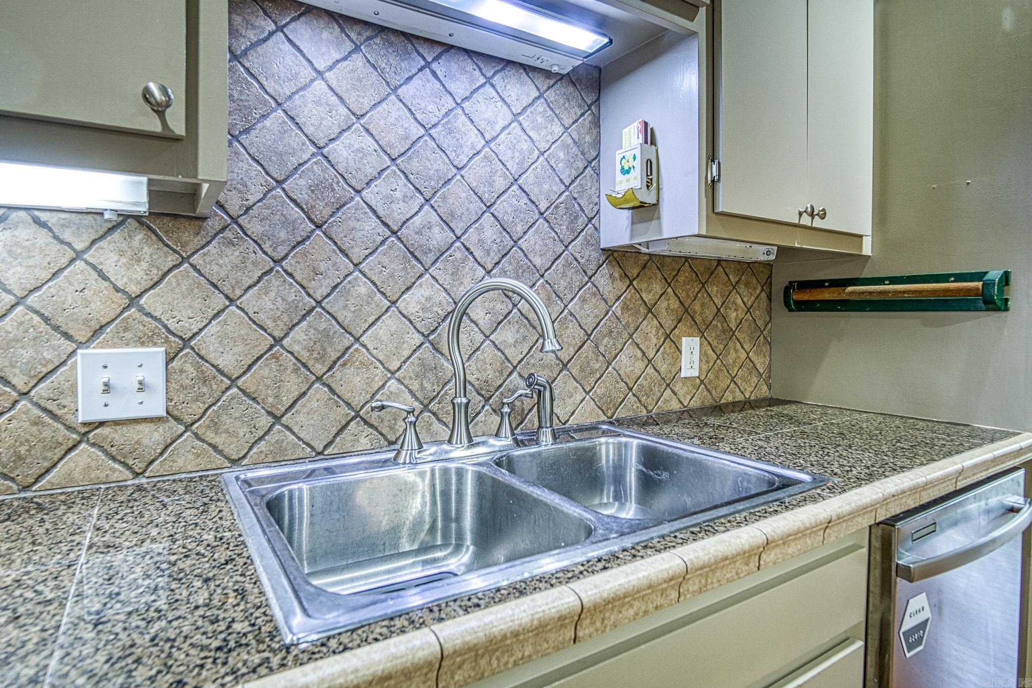 KENTUCKY FOOTHILLS - Residential