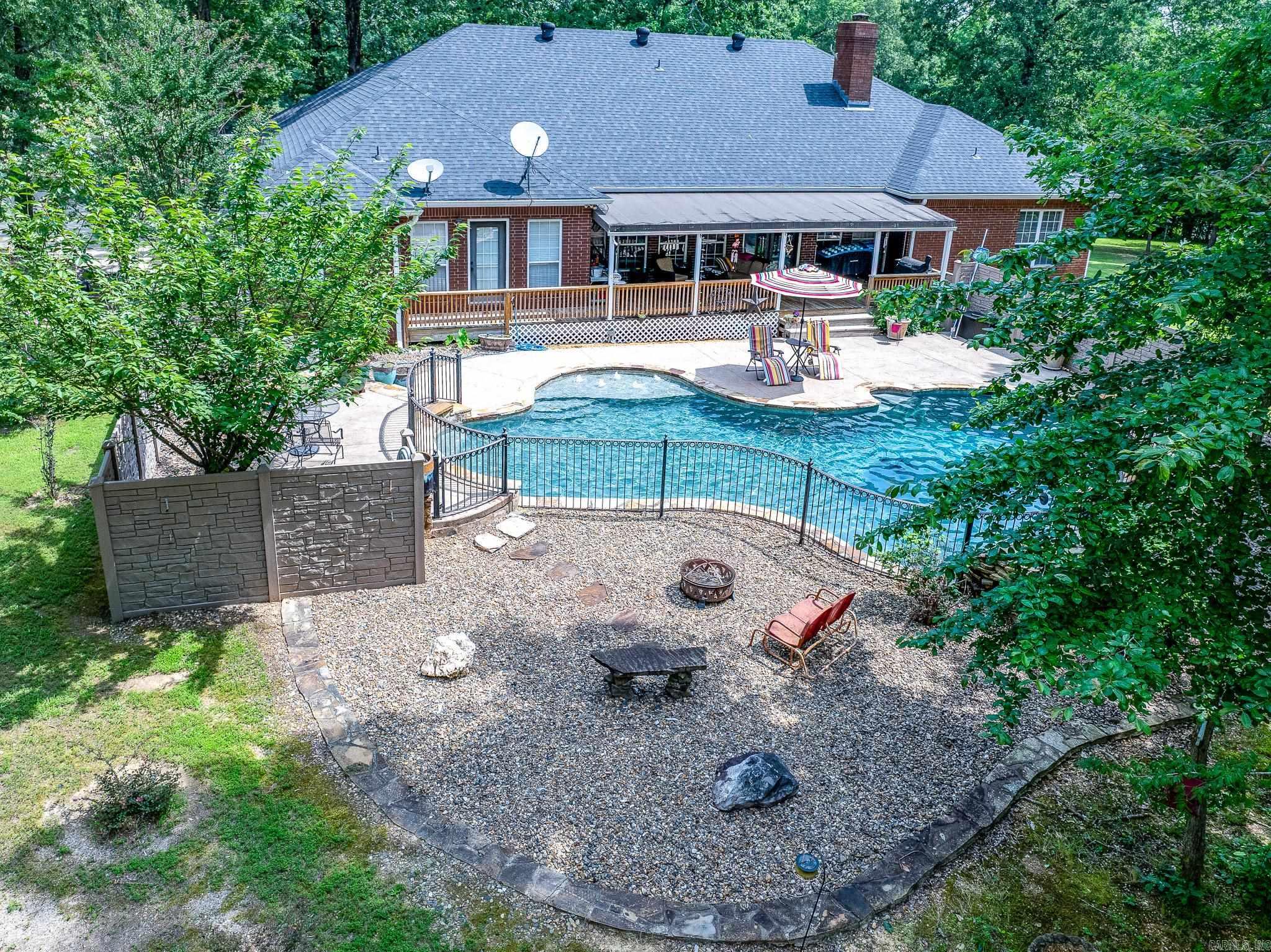 KENTUCKY FOOTHILLS - Residential