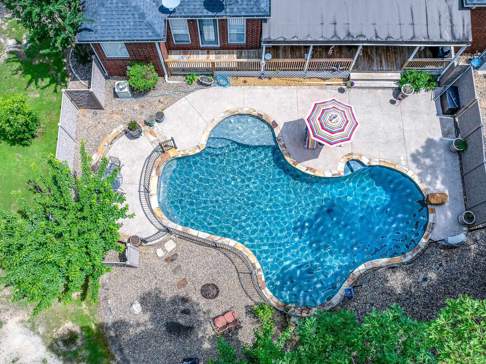 KENTUCKY FOOTHILLS - Residential