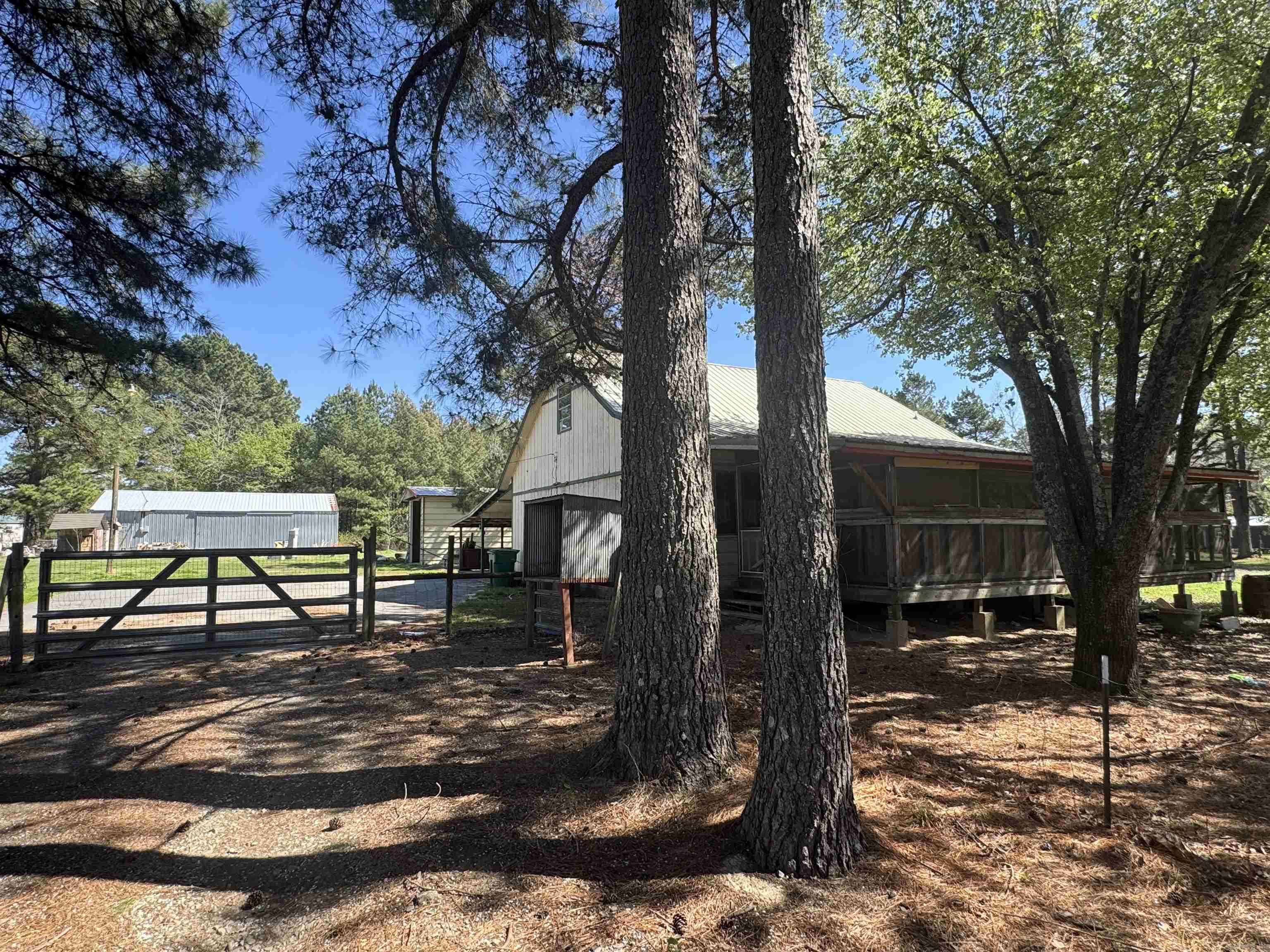 MT PLEASANT - Residential