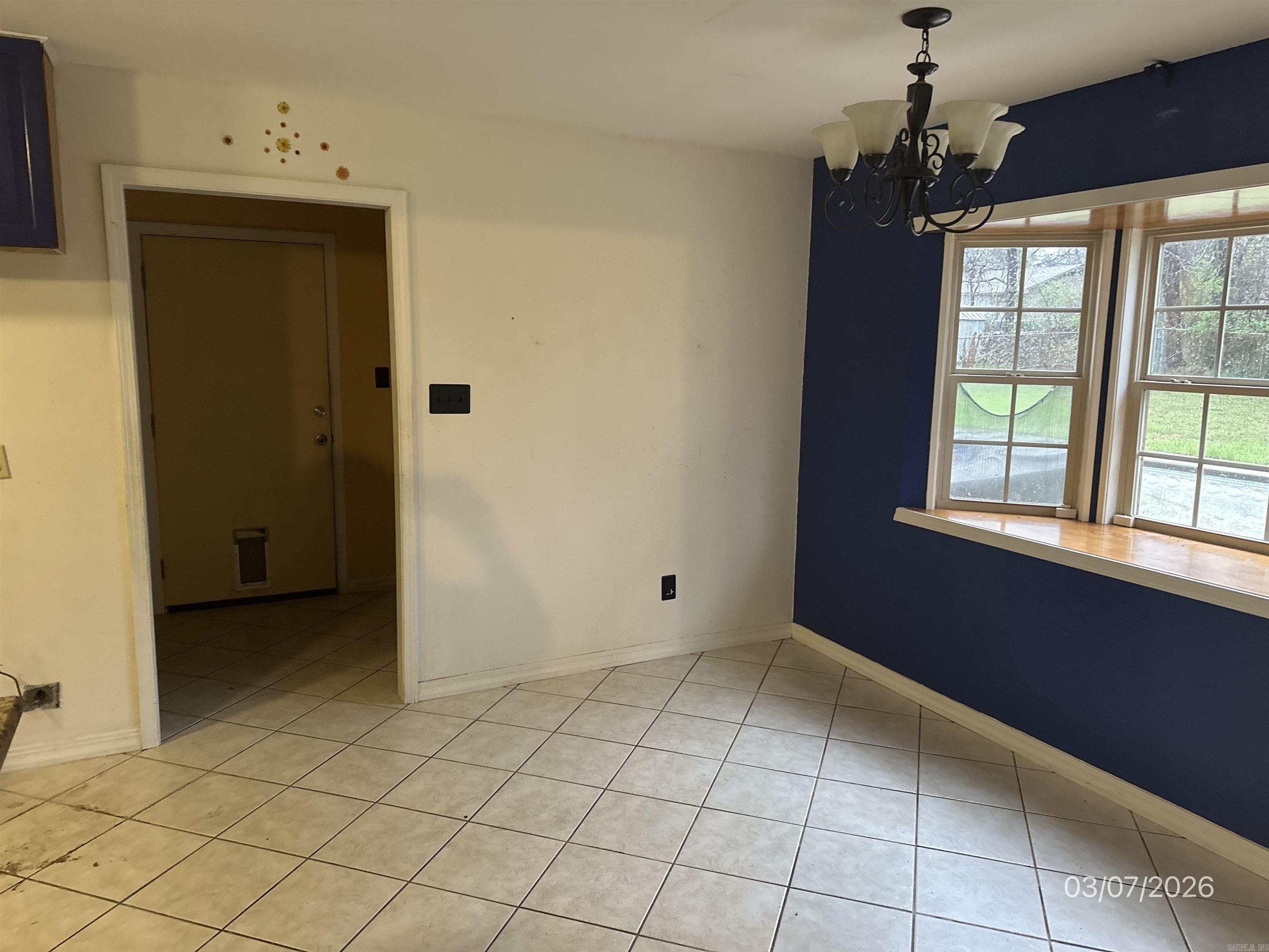 CAMELOT - Residential