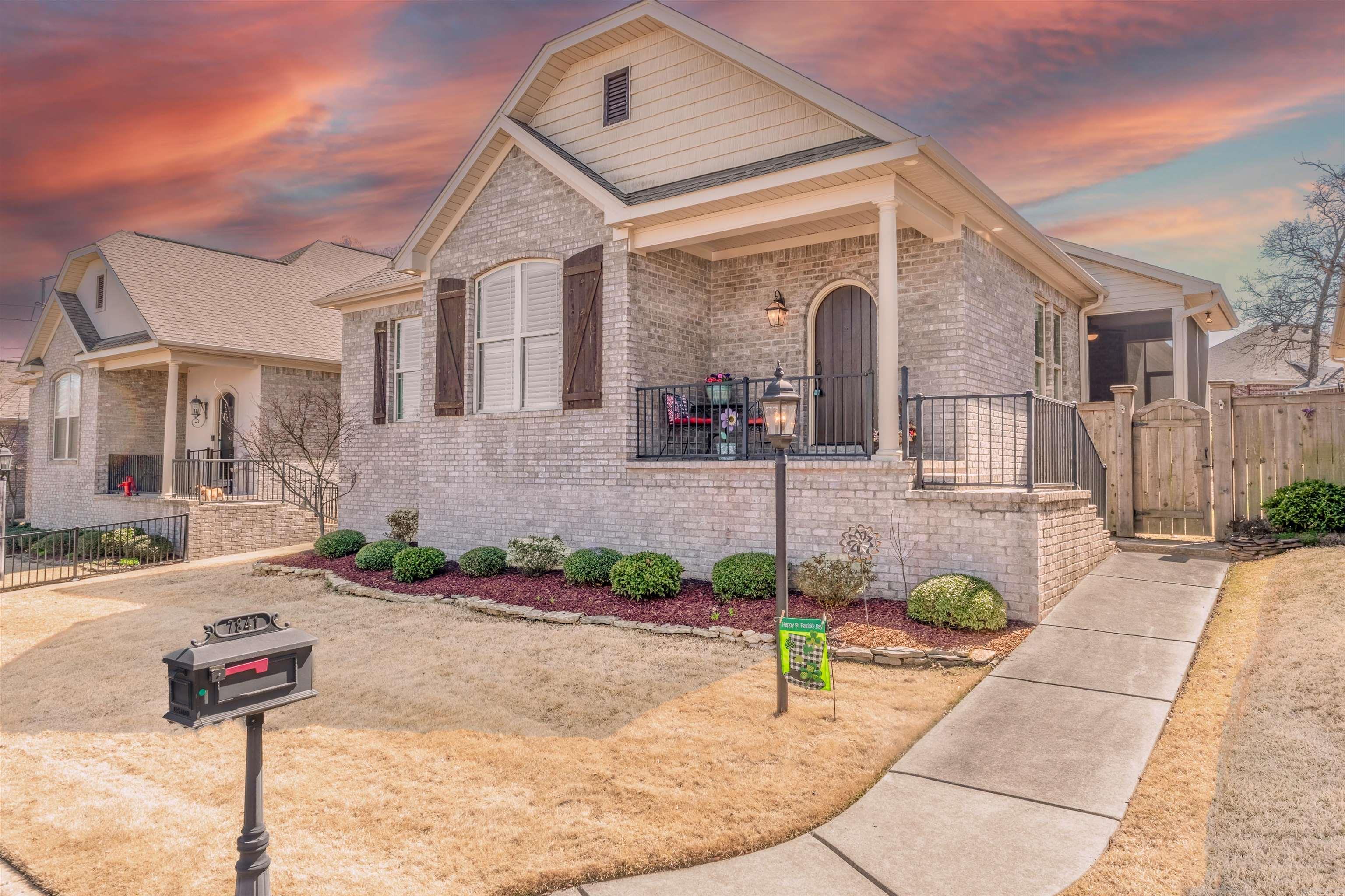 AUSTIN GARDENS PATIO HOMES ADDN - Residential
