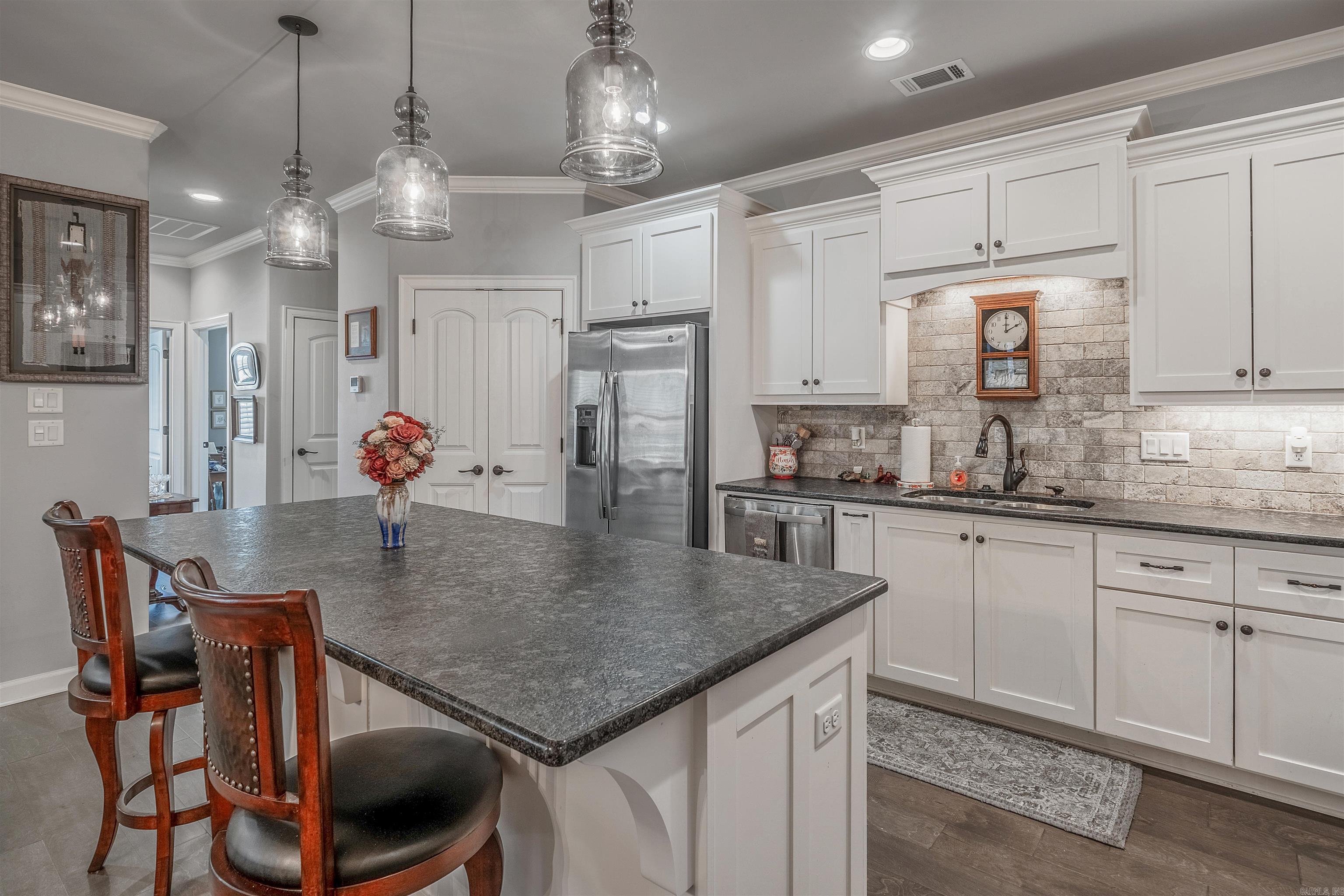 AUSTIN GARDENS PATIO HOMES ADDN - Residential