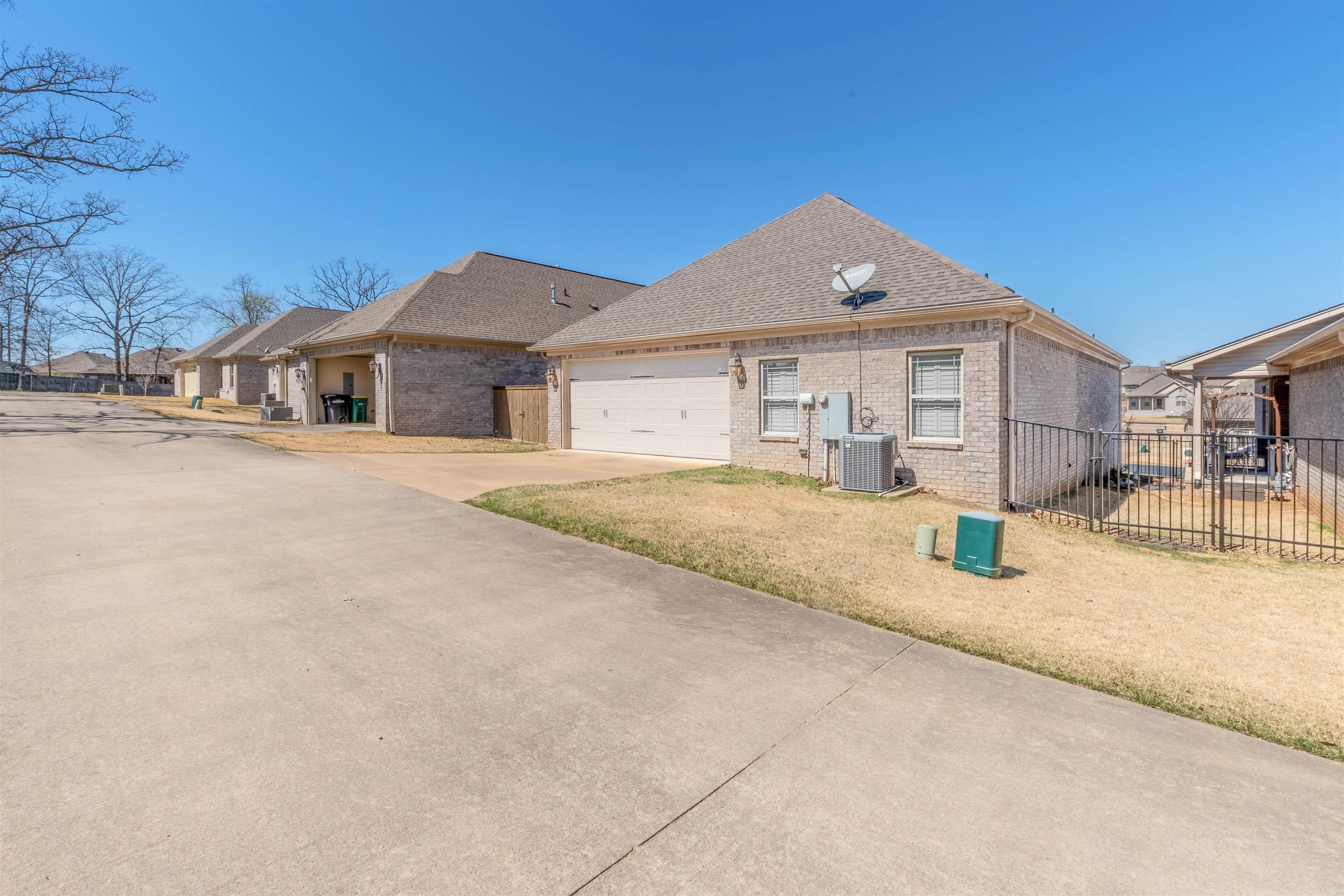 AUSTIN GARDENS PATIO HOMES ADDN - Residential