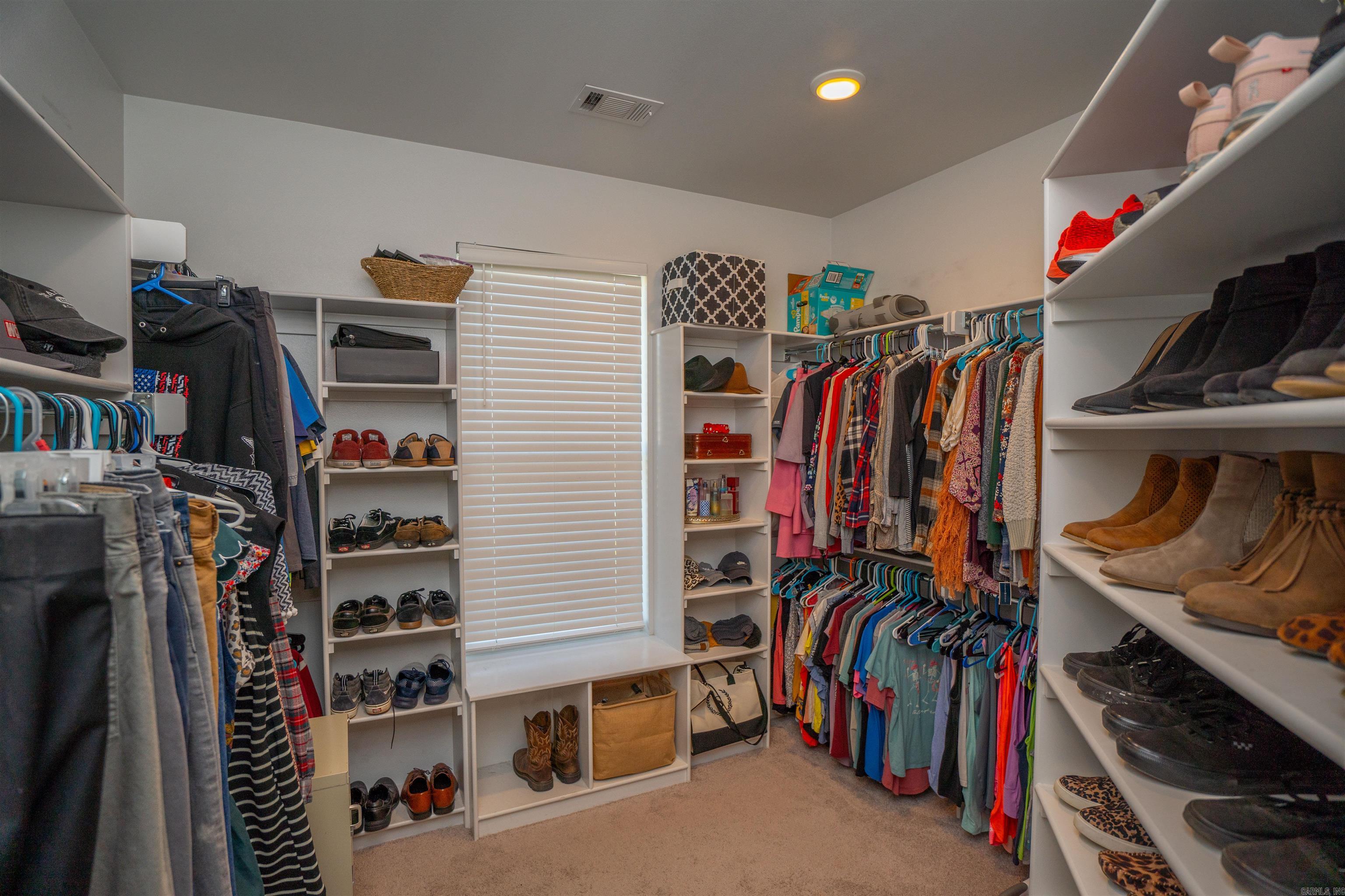 HIGHLAND VILLAGE - Residential