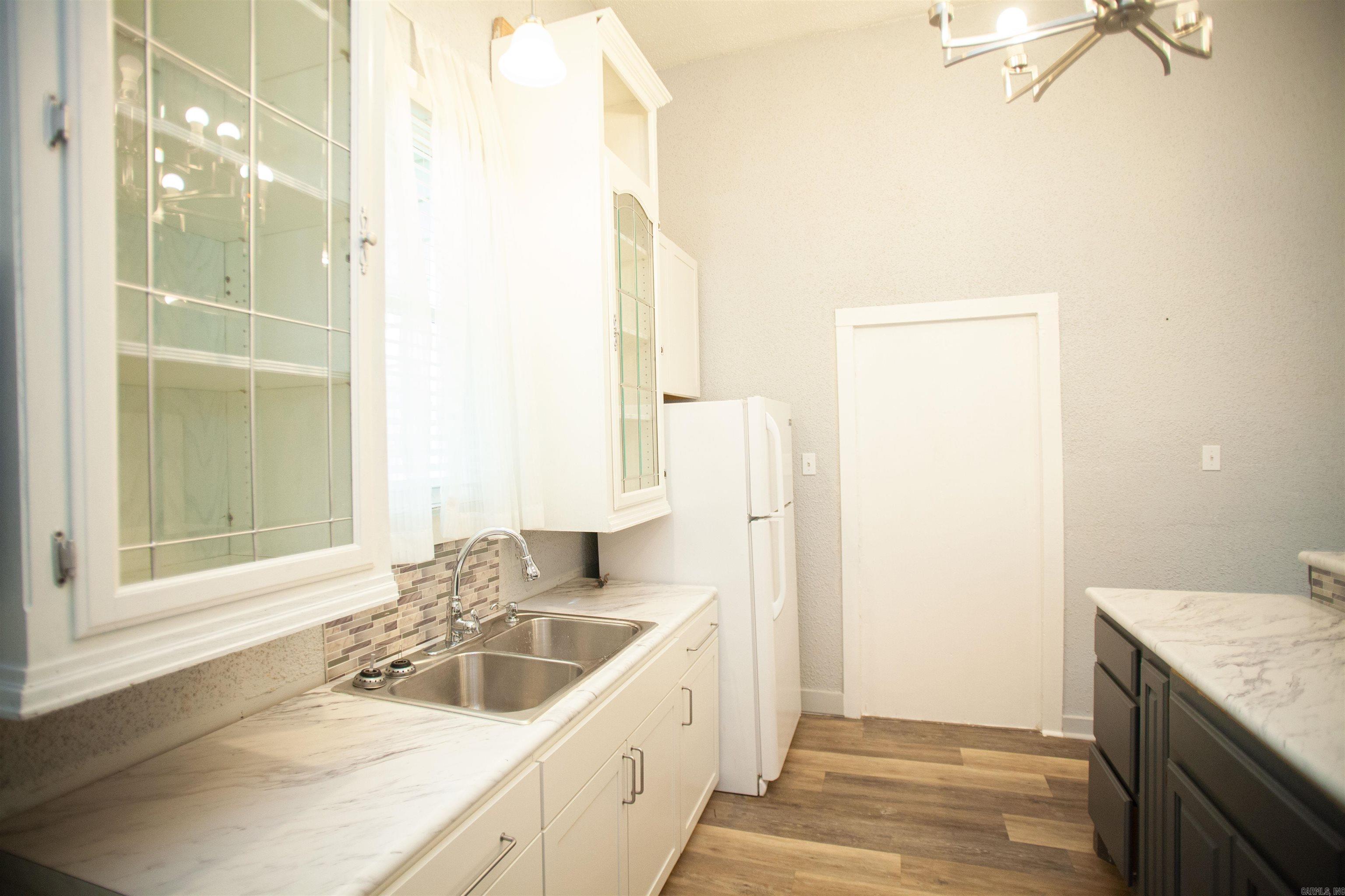 Centenial - Residential Lease