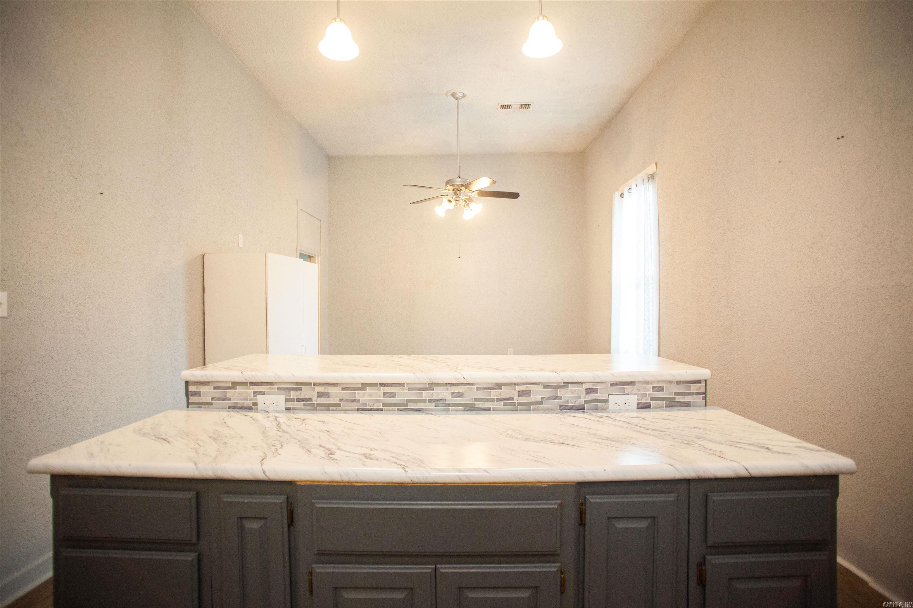 Centenial - Residential Lease