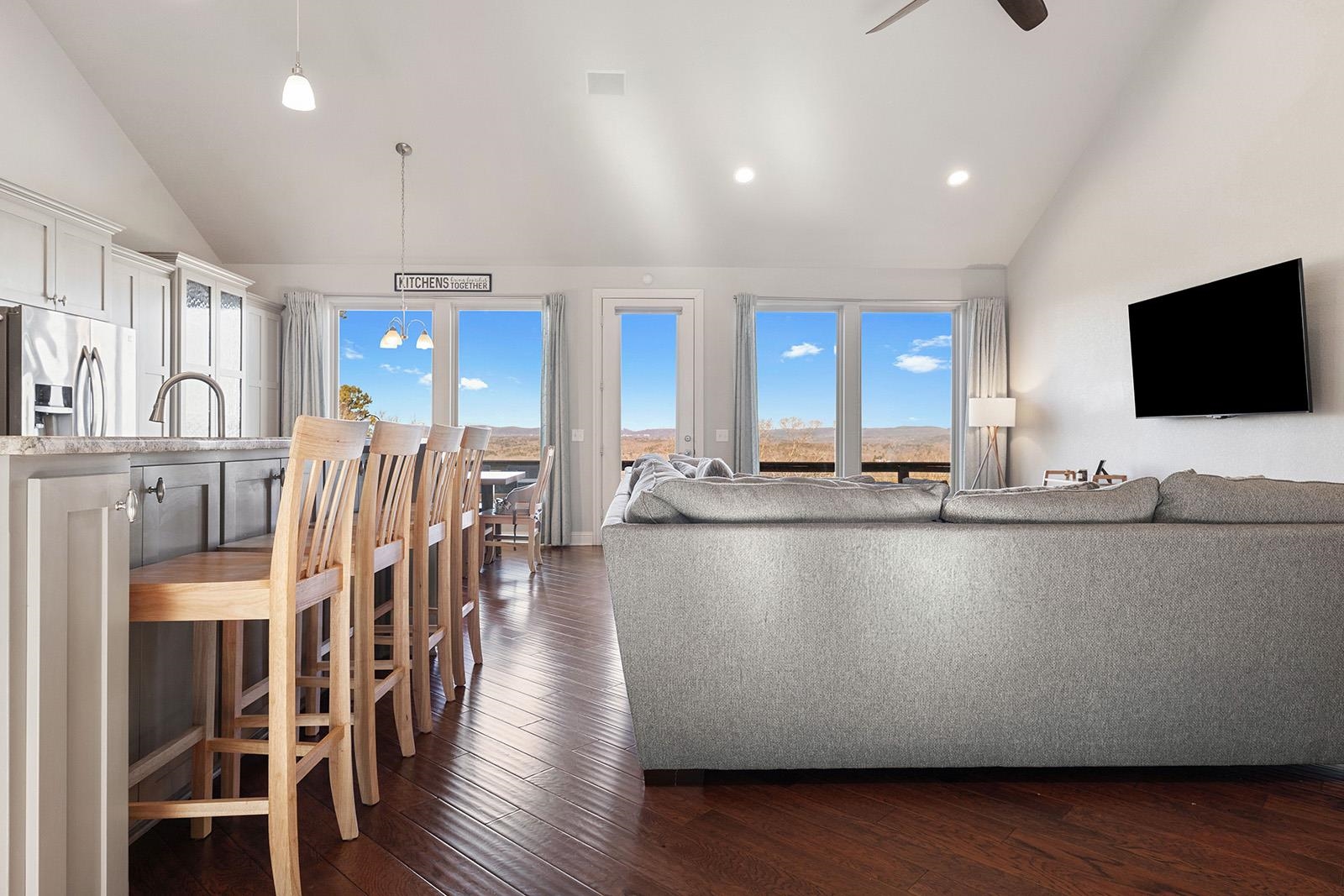 DIAMONDHEAD - Residential