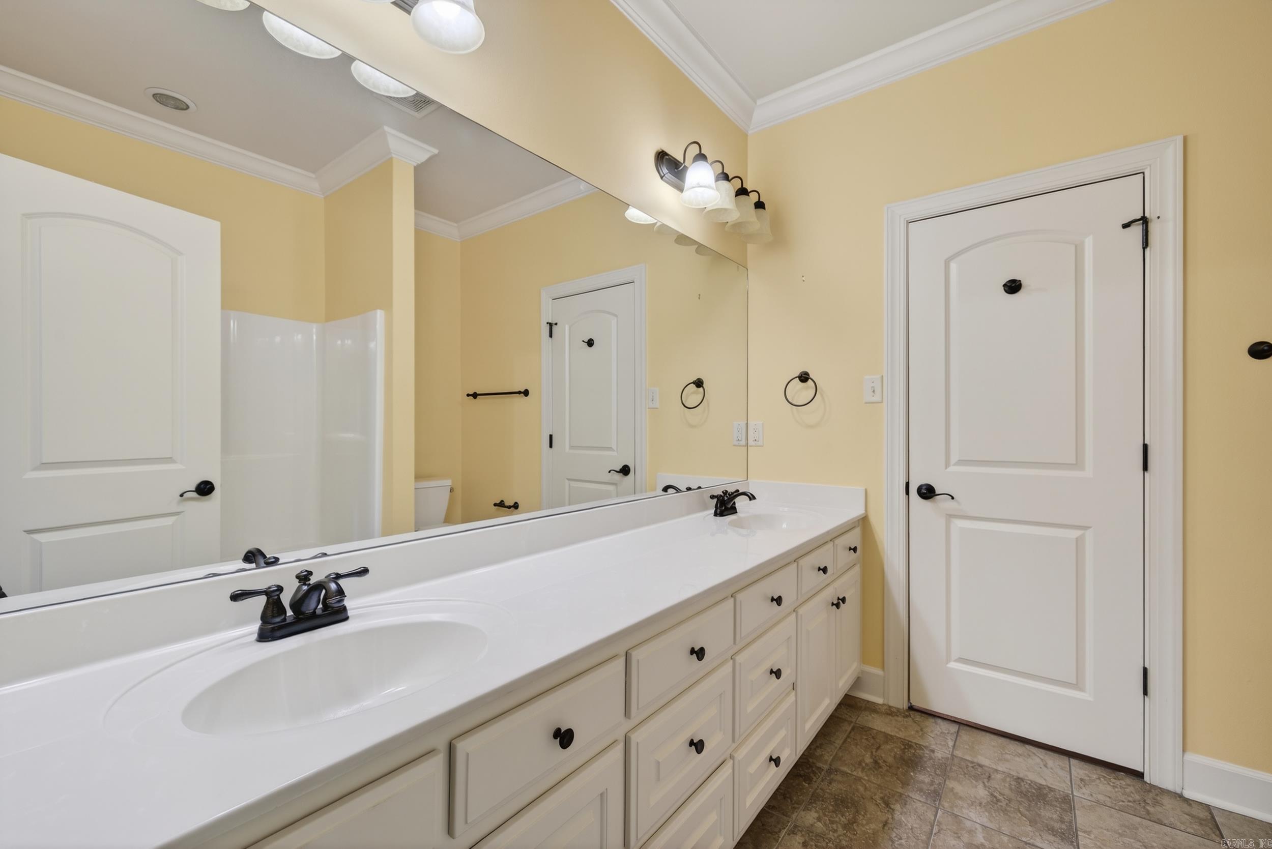 WOODLANDS EDGE - Residential