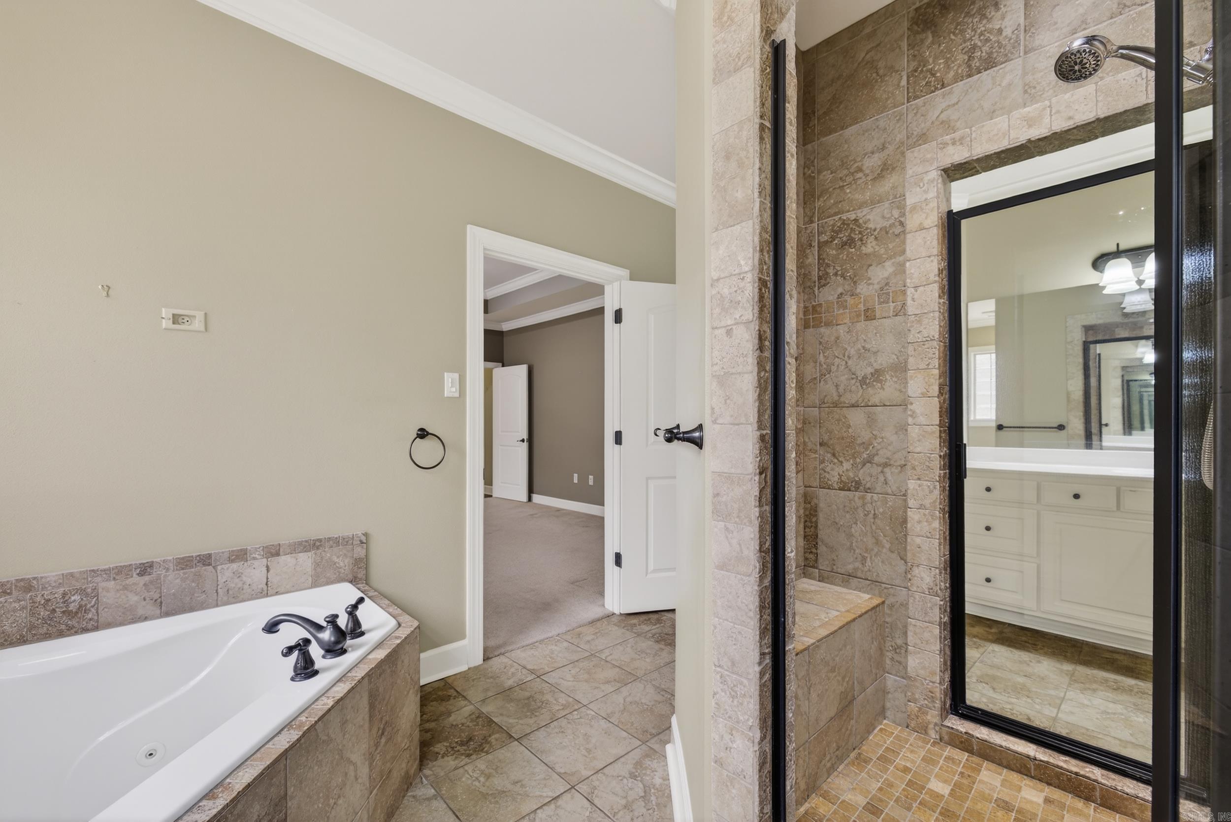 WOODLANDS EDGE - Residential