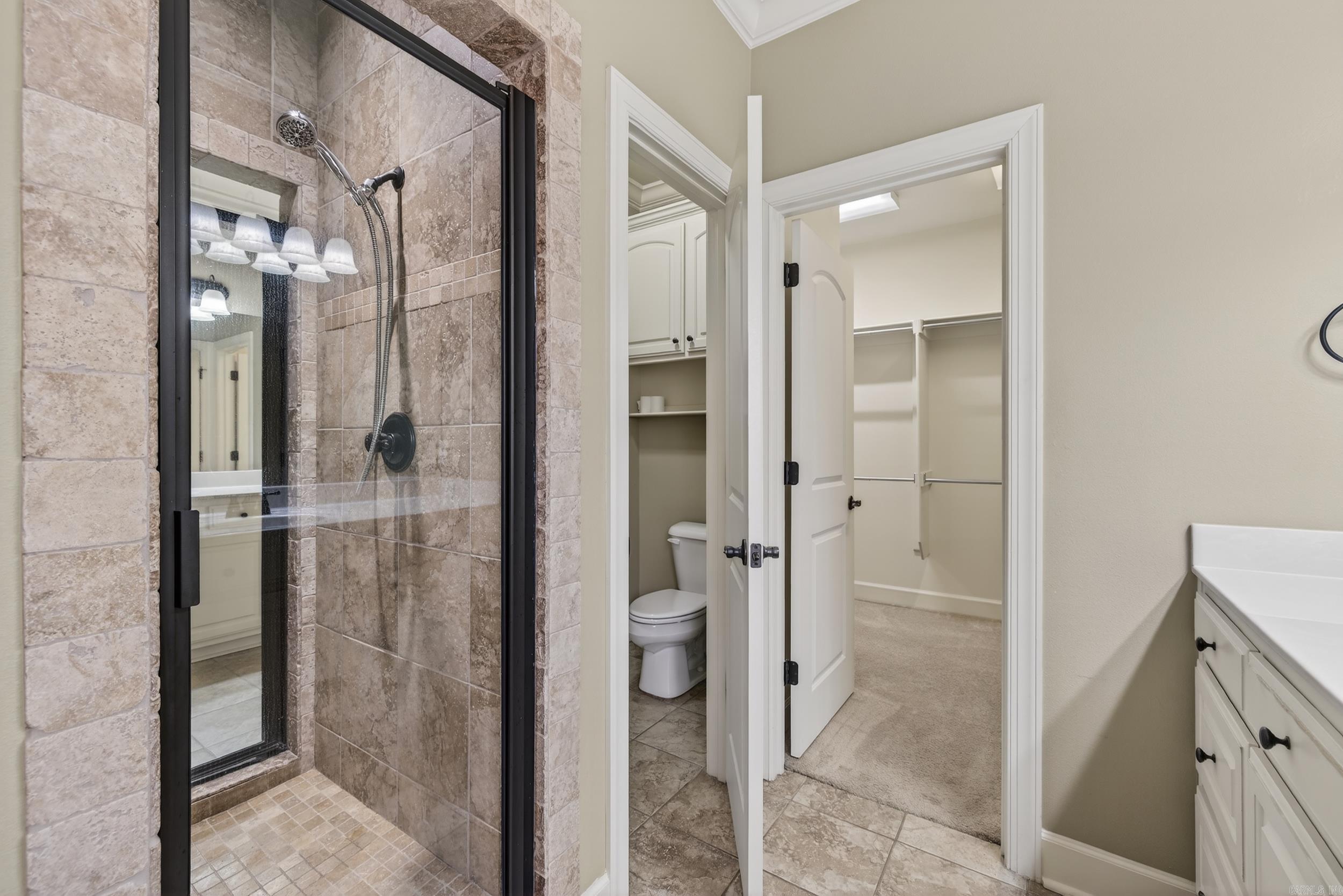 WOODLANDS EDGE - Residential