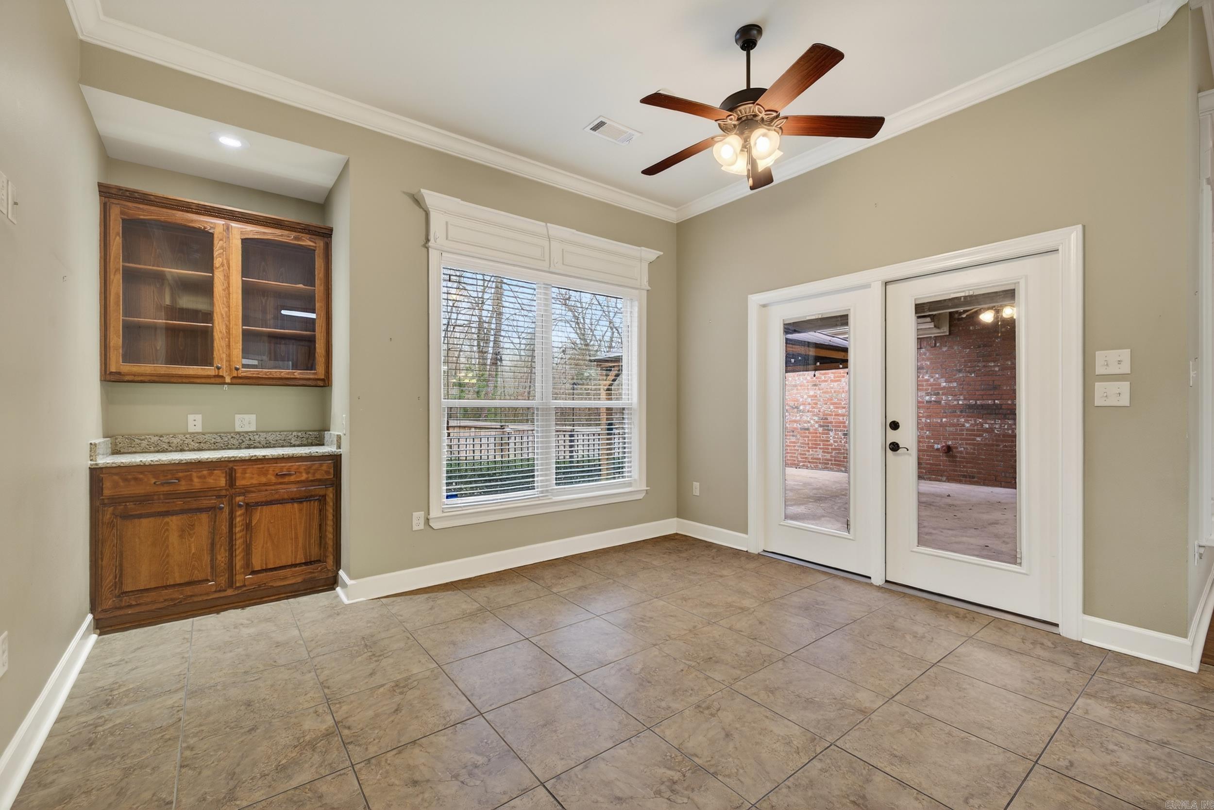 WOODLANDS EDGE - Residential