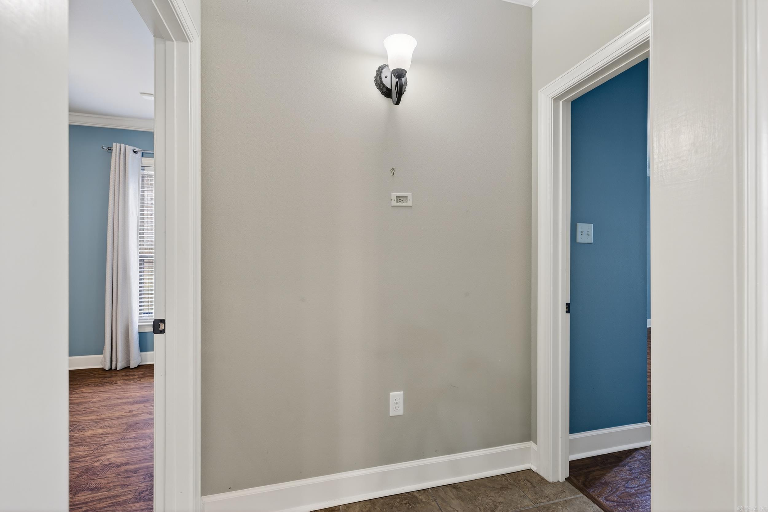 WOODLANDS EDGE - Residential