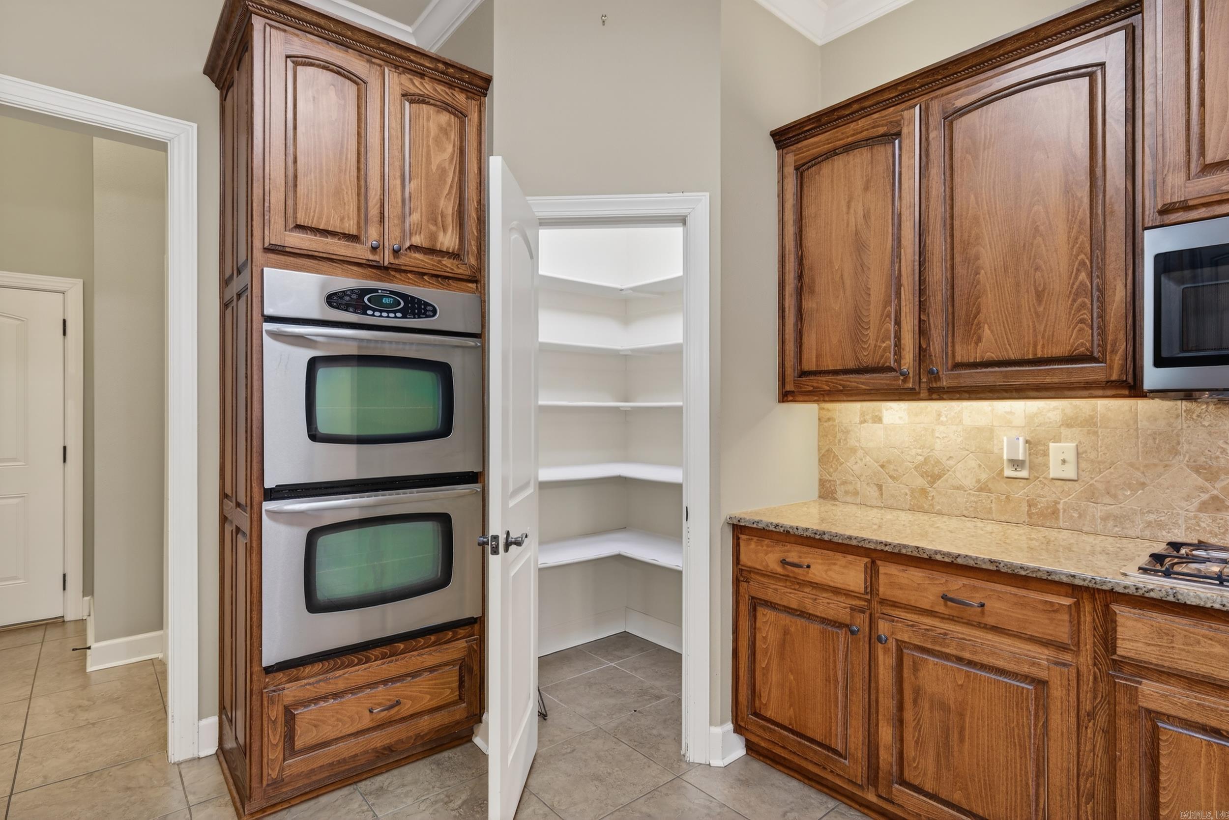 WOODLANDS EDGE - Residential