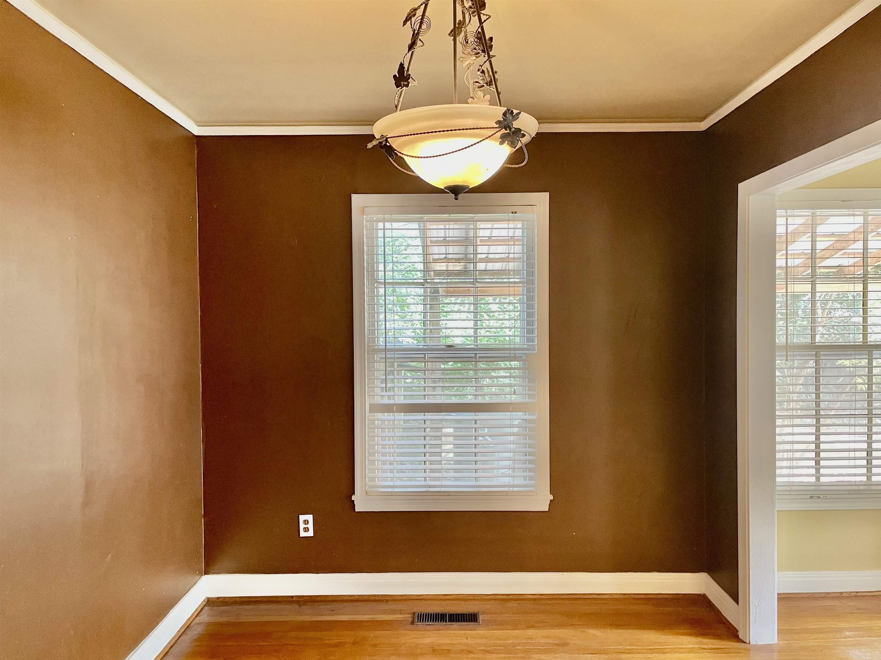 Hill Crest - Residential Lease