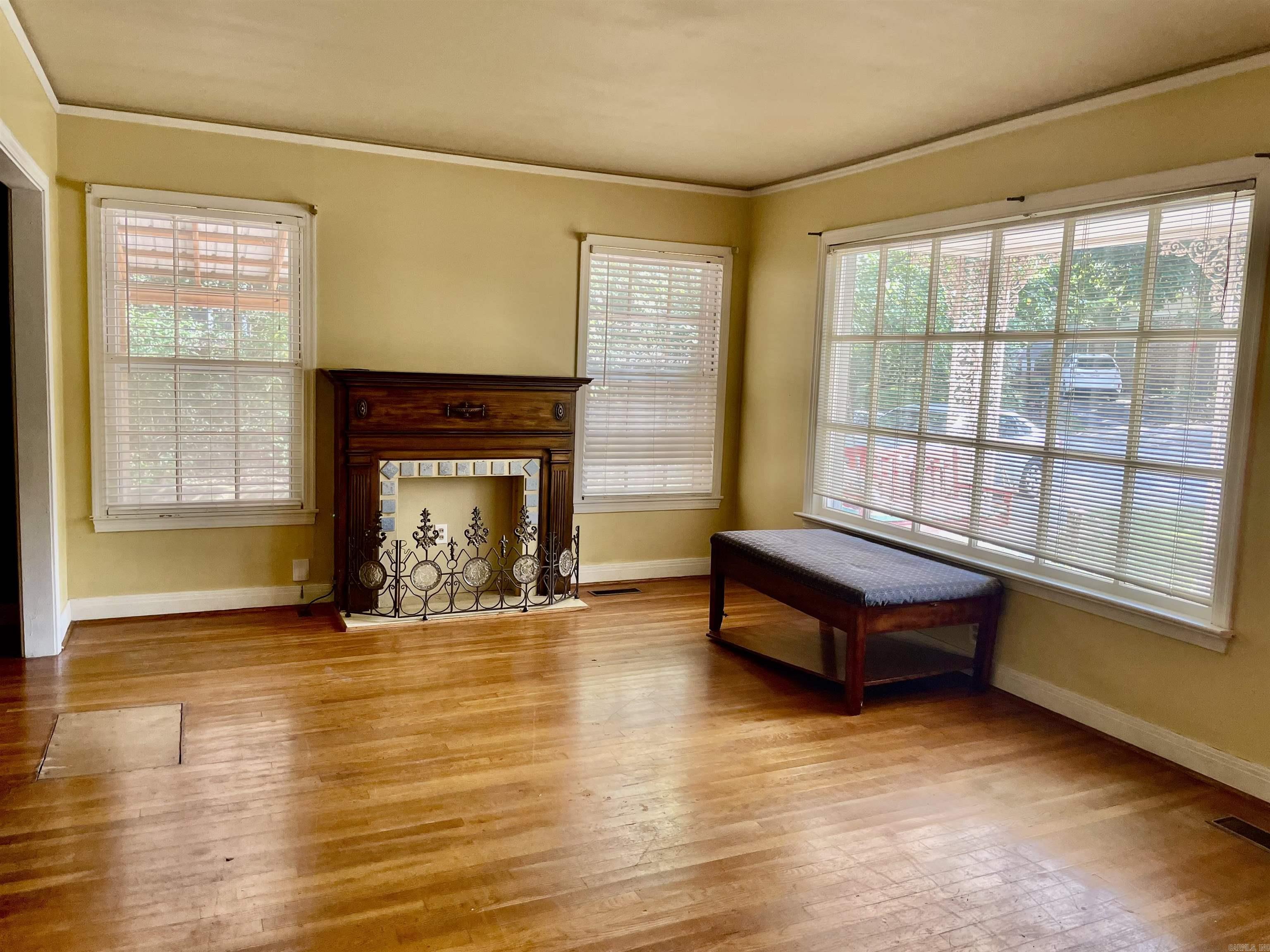 Hill Crest - Residential Lease