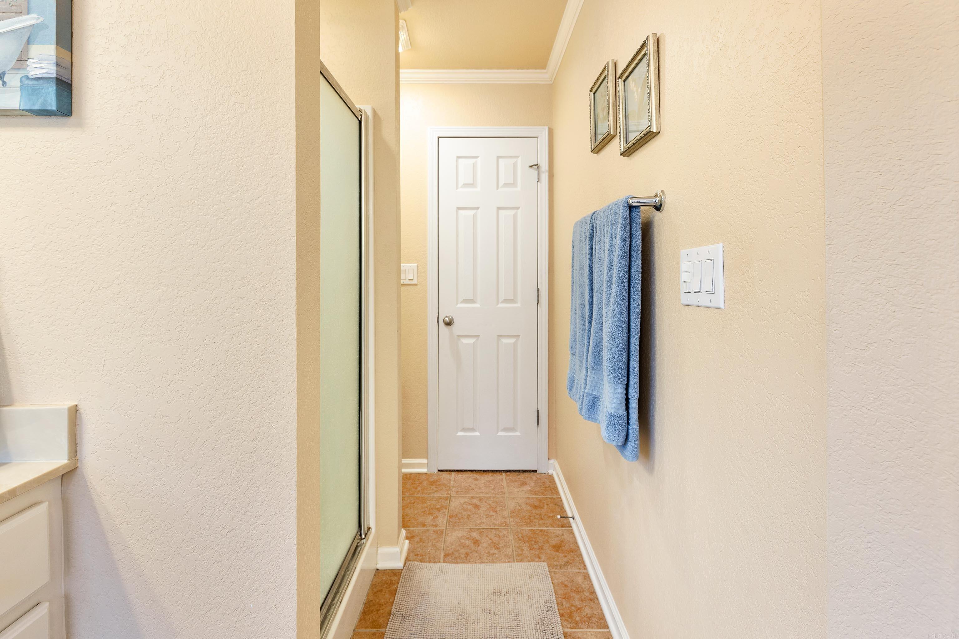 WISTERIA VINEYARD - Residential