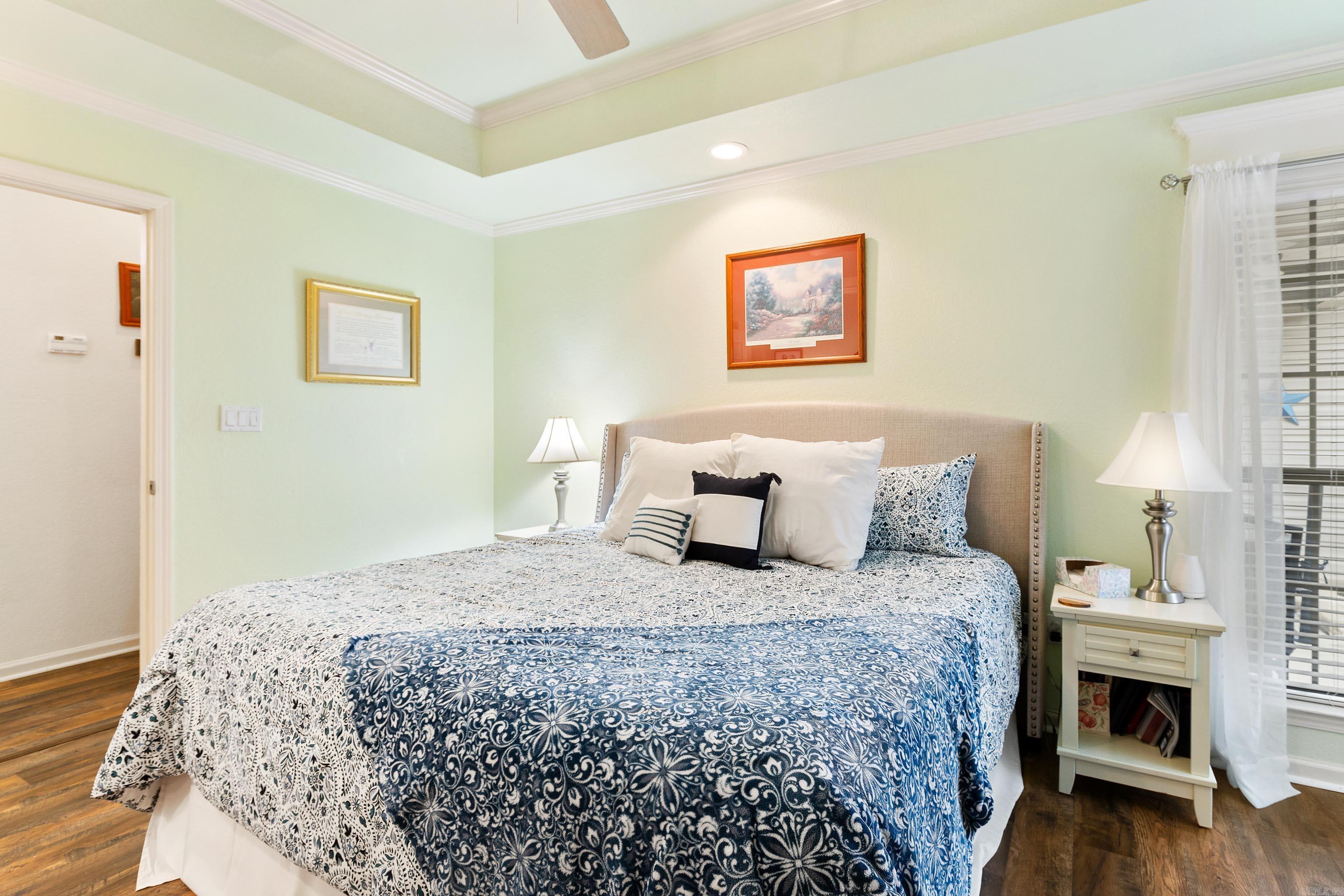 WISTERIA VINEYARD - Residential