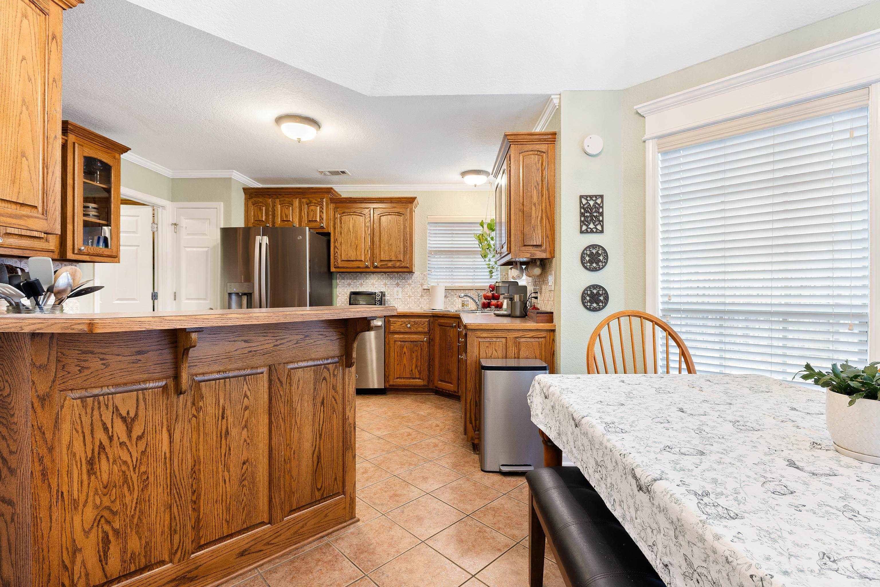 WISTERIA VINEYARD - Residential