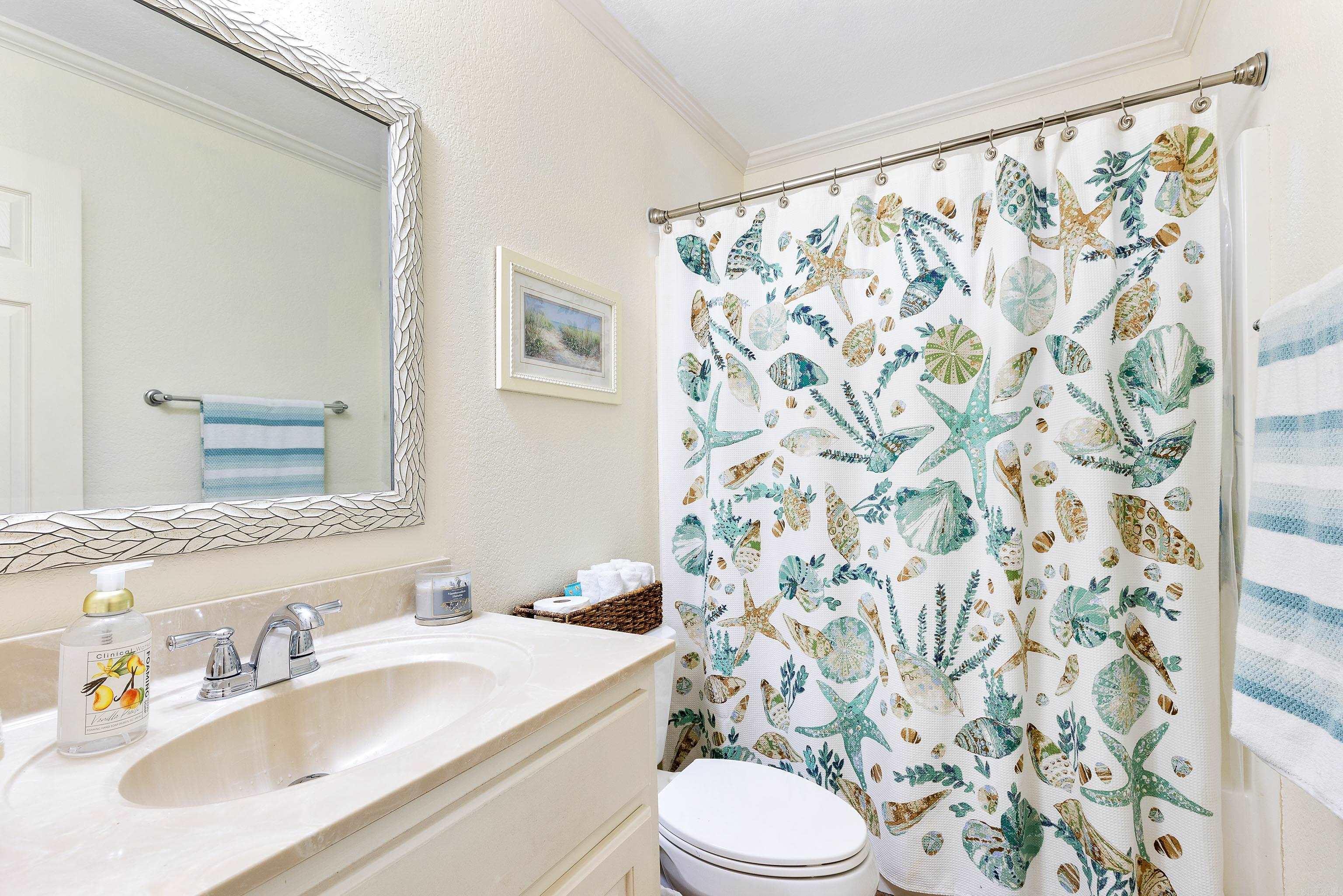 WISTERIA VINEYARD - Residential