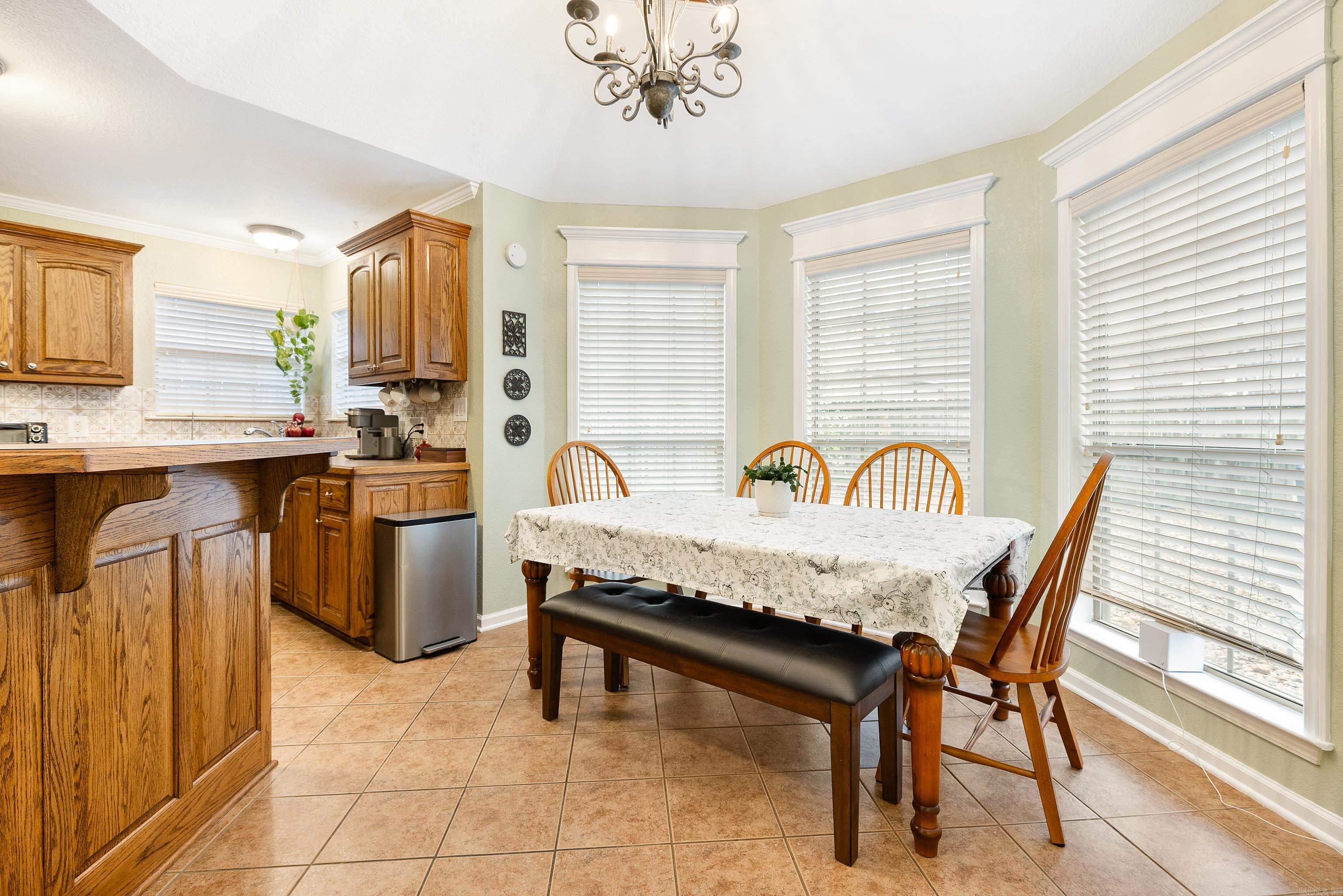 WISTERIA VINEYARD - Residential